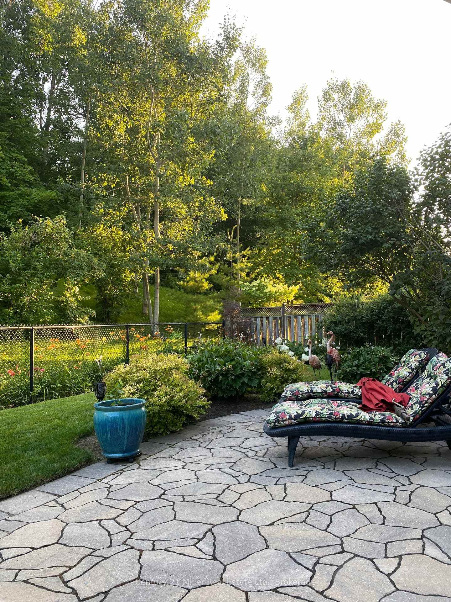 140 Dellgrove Circle photo 48