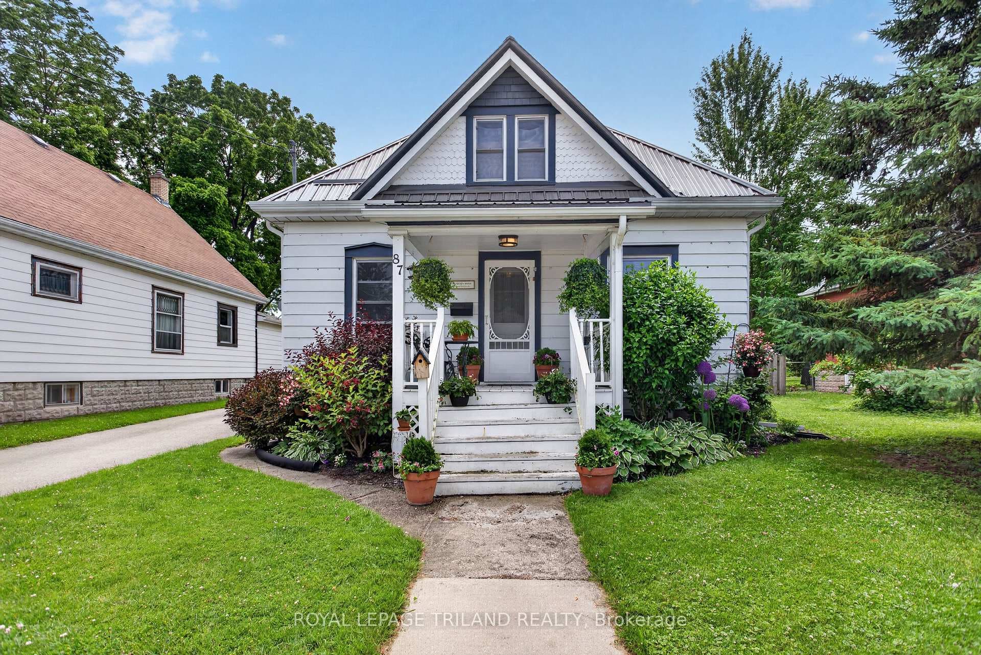 87 Chestnut Street photo 1