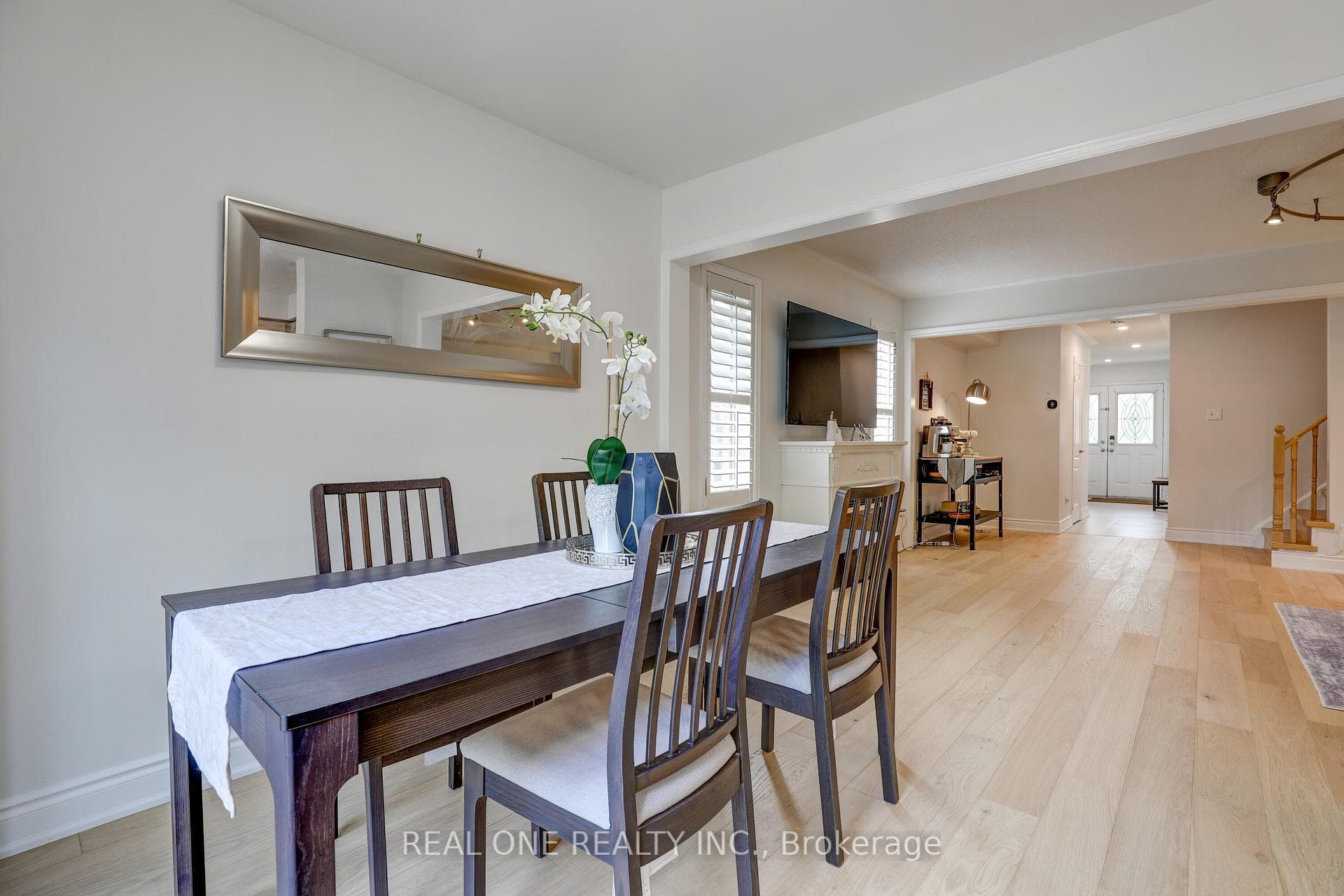 45 Benjamin Hood Crescent photo 20