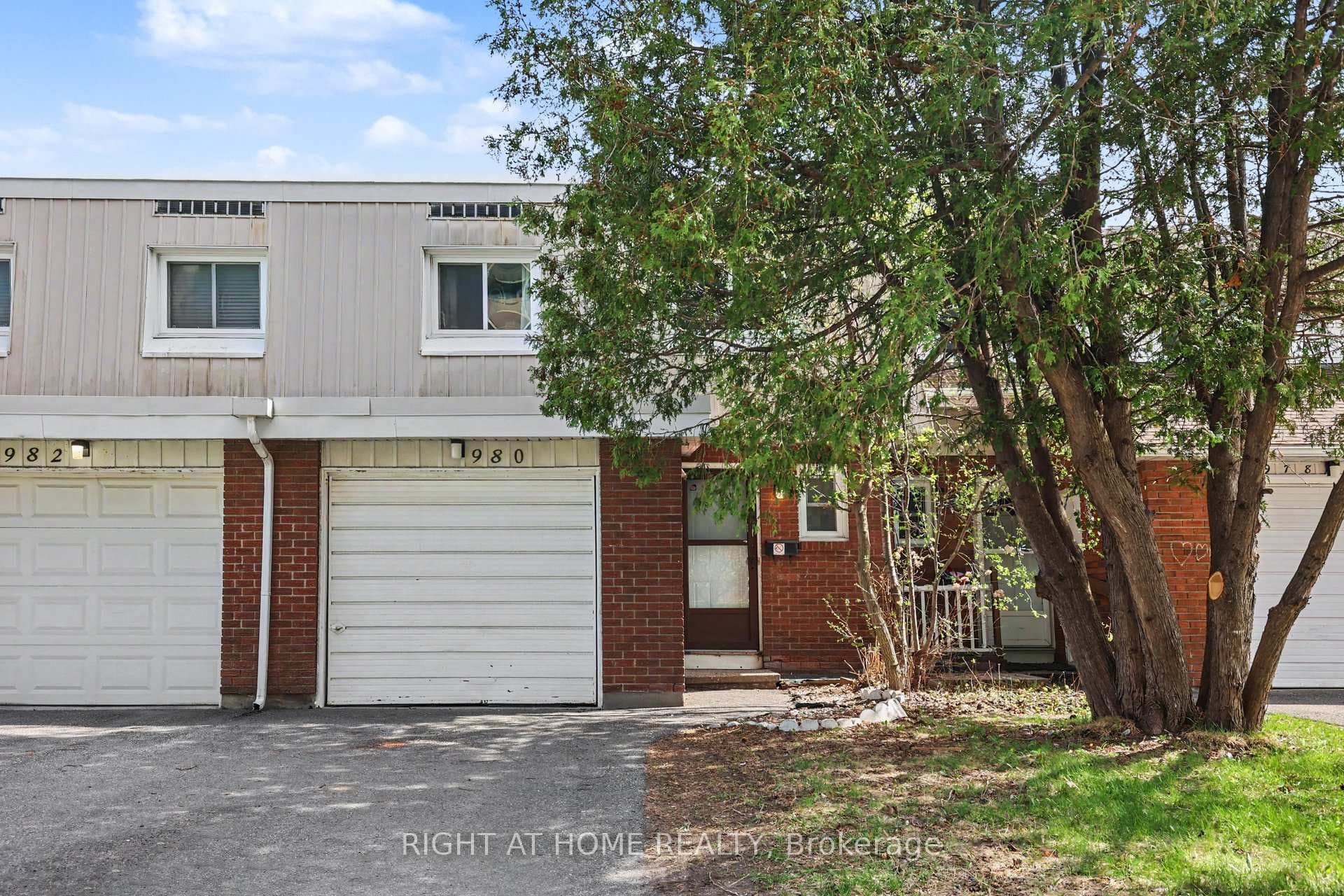 980 Gulf Place Unit 207 photo 2