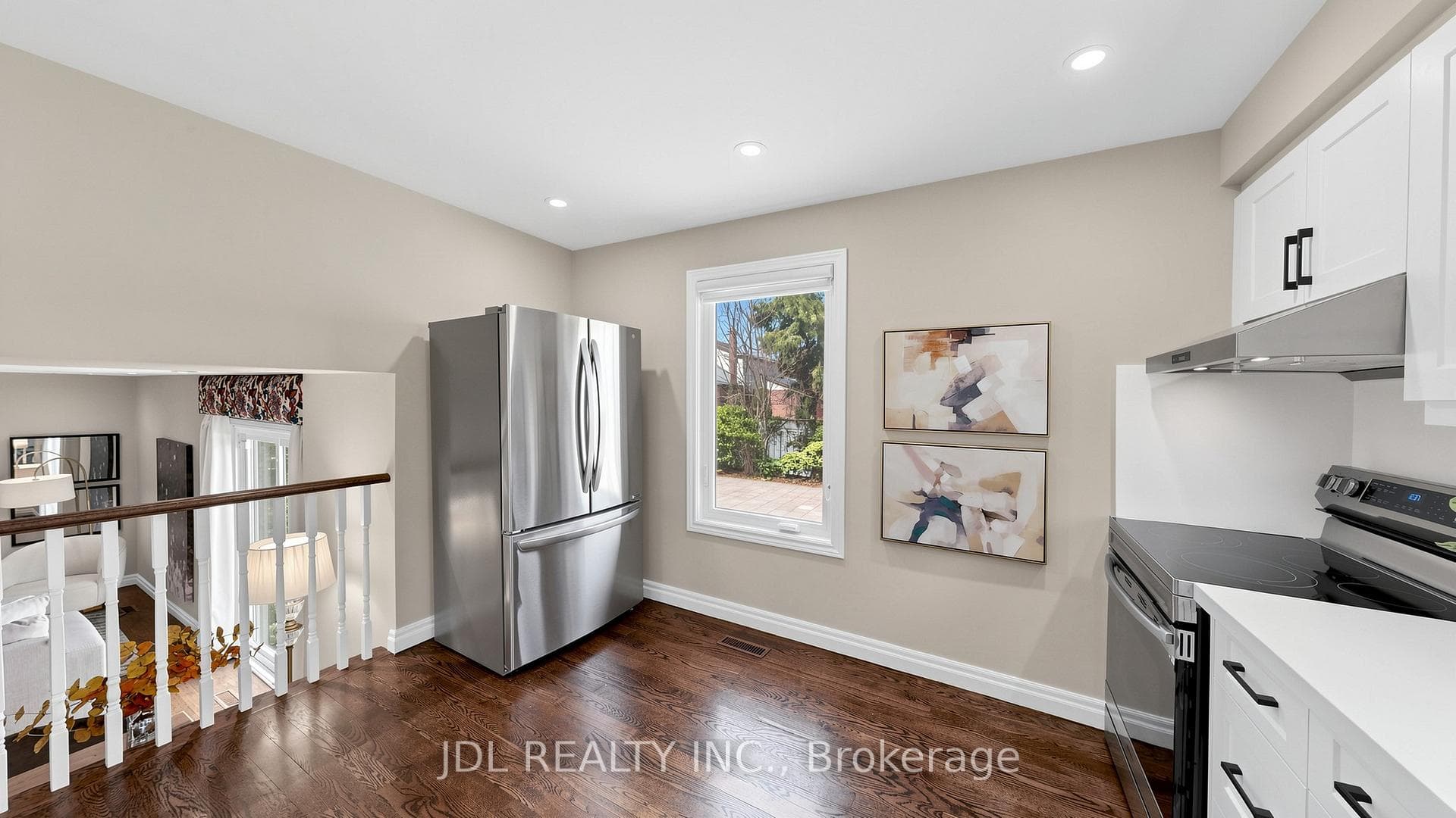 16 Breckonwood Crescent photo 12