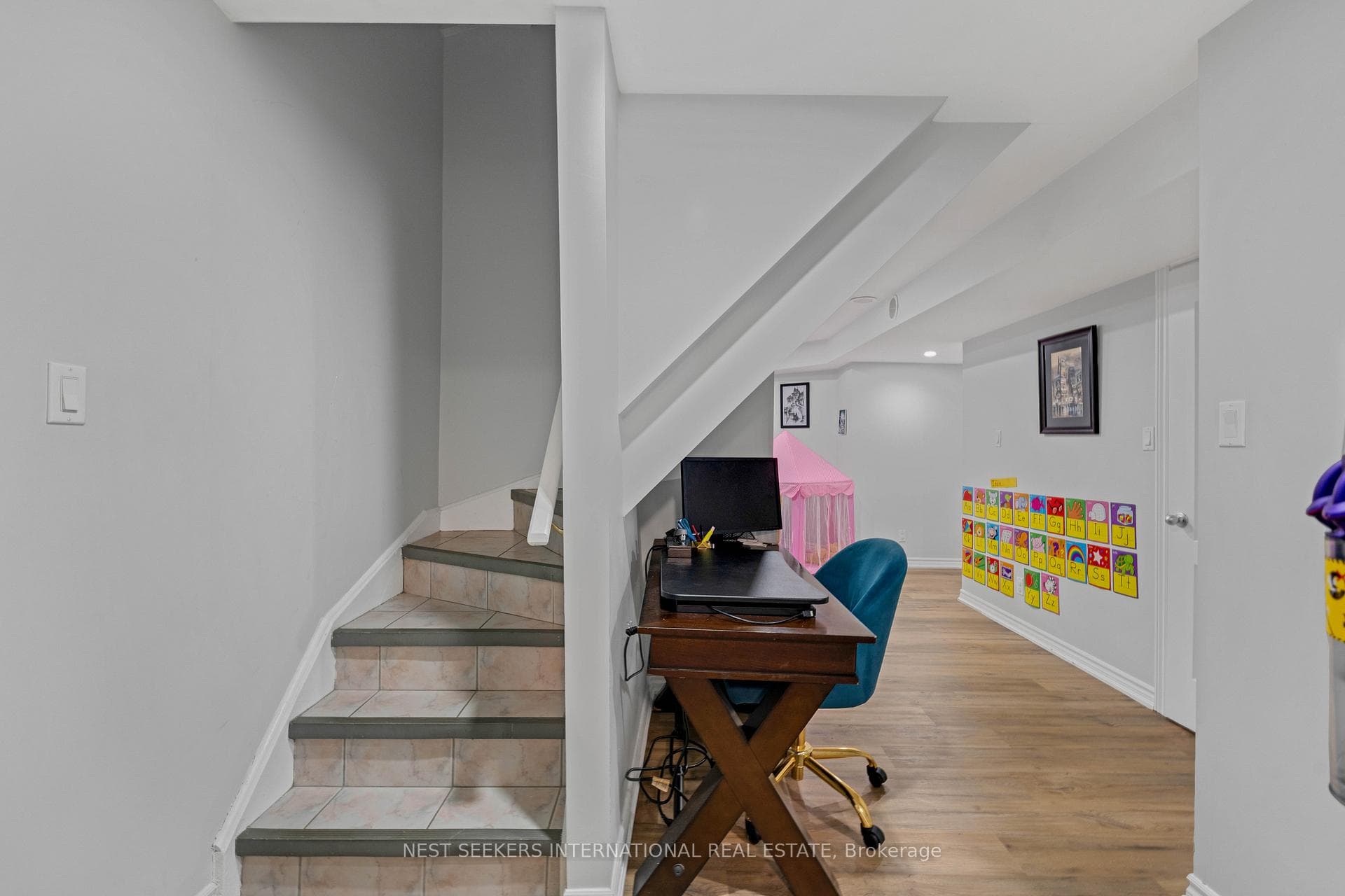 62 Legnano Crescent photo 31