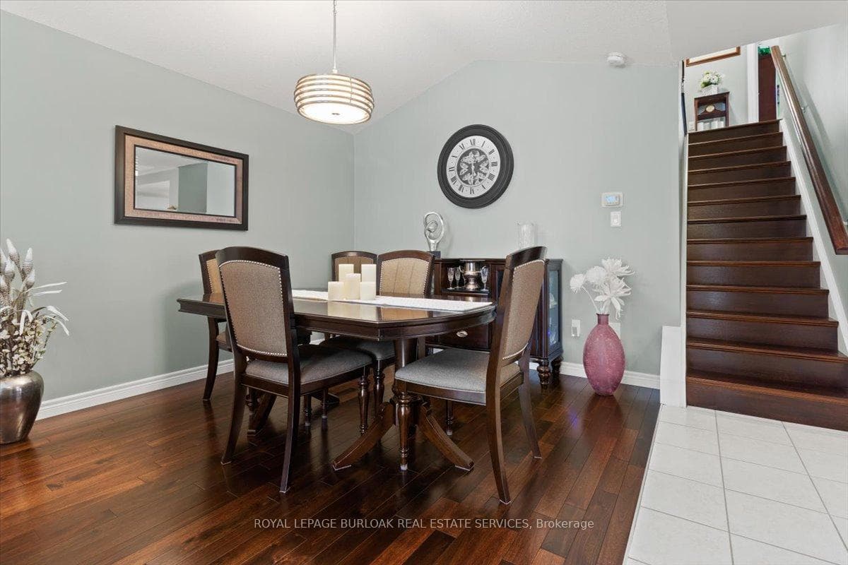 40 Bridgette Drive photo 8
