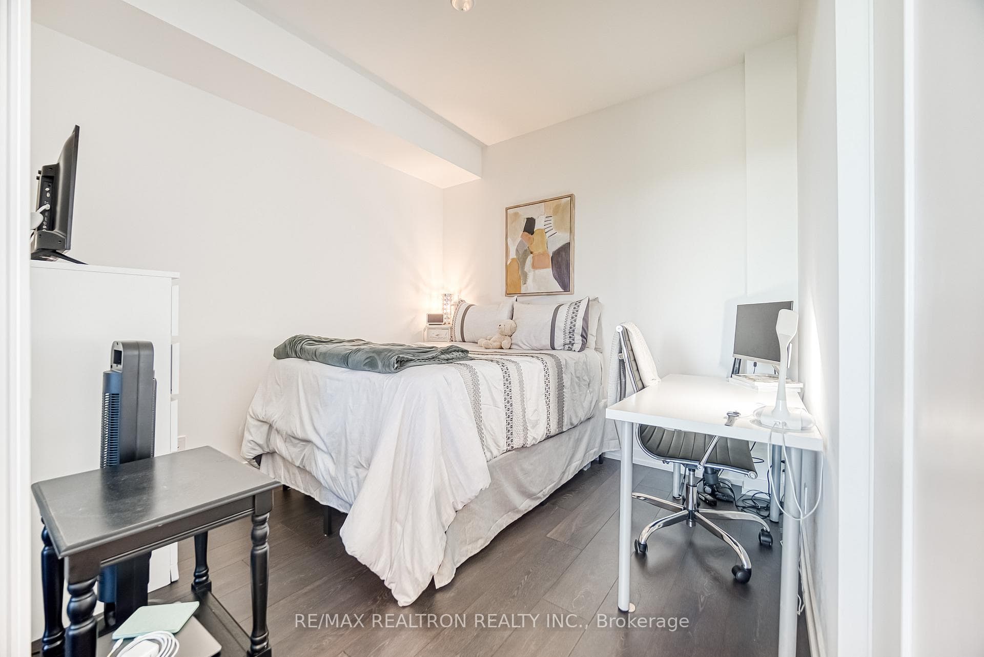 2020 Bathurst Street Unit 1215 photo 18