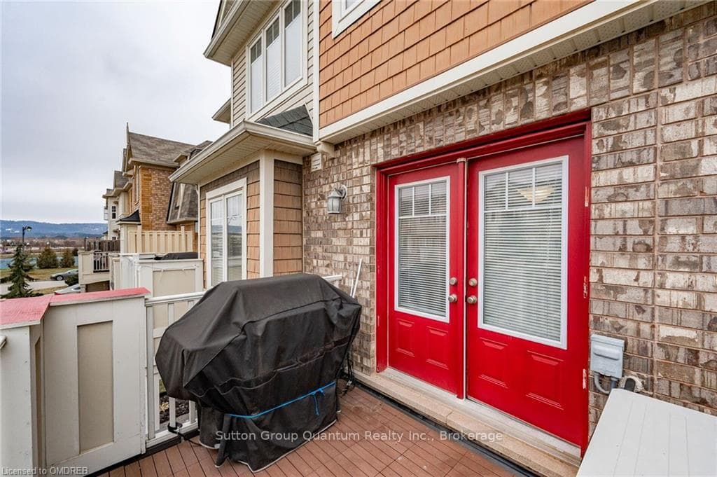 816 FOWLES Court photo 15