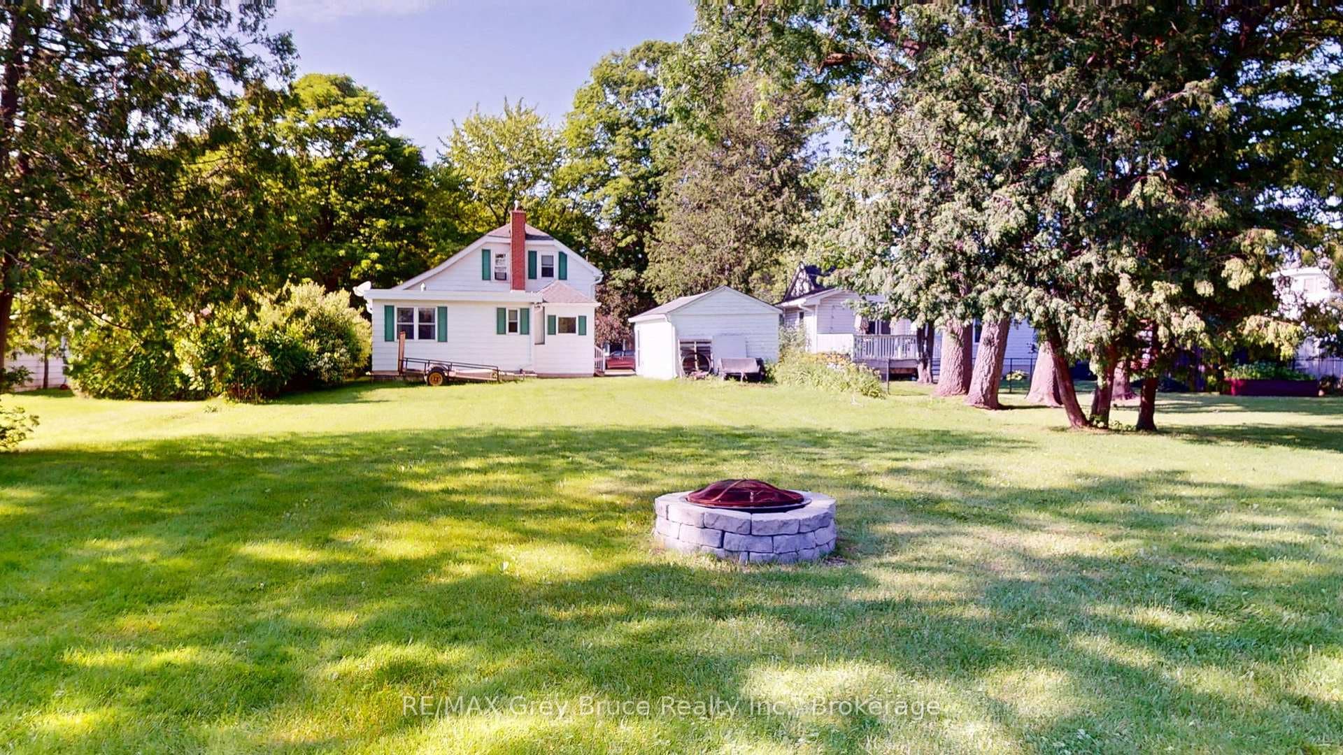 621 11th Street photo 7
