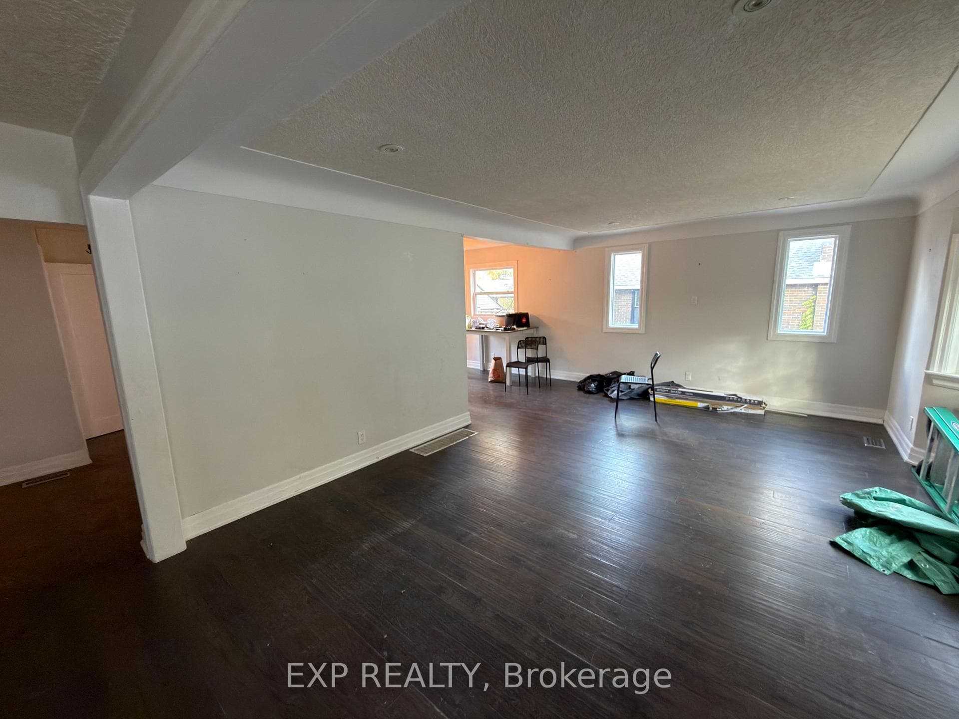 642 Base Line Road photo 6