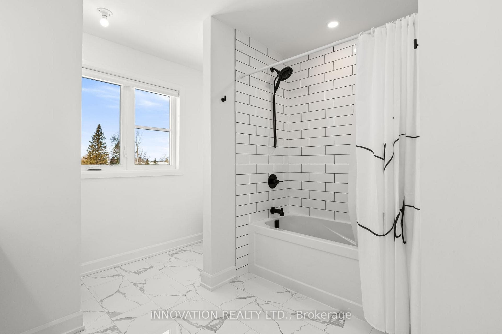 106 Alma Street photo 21