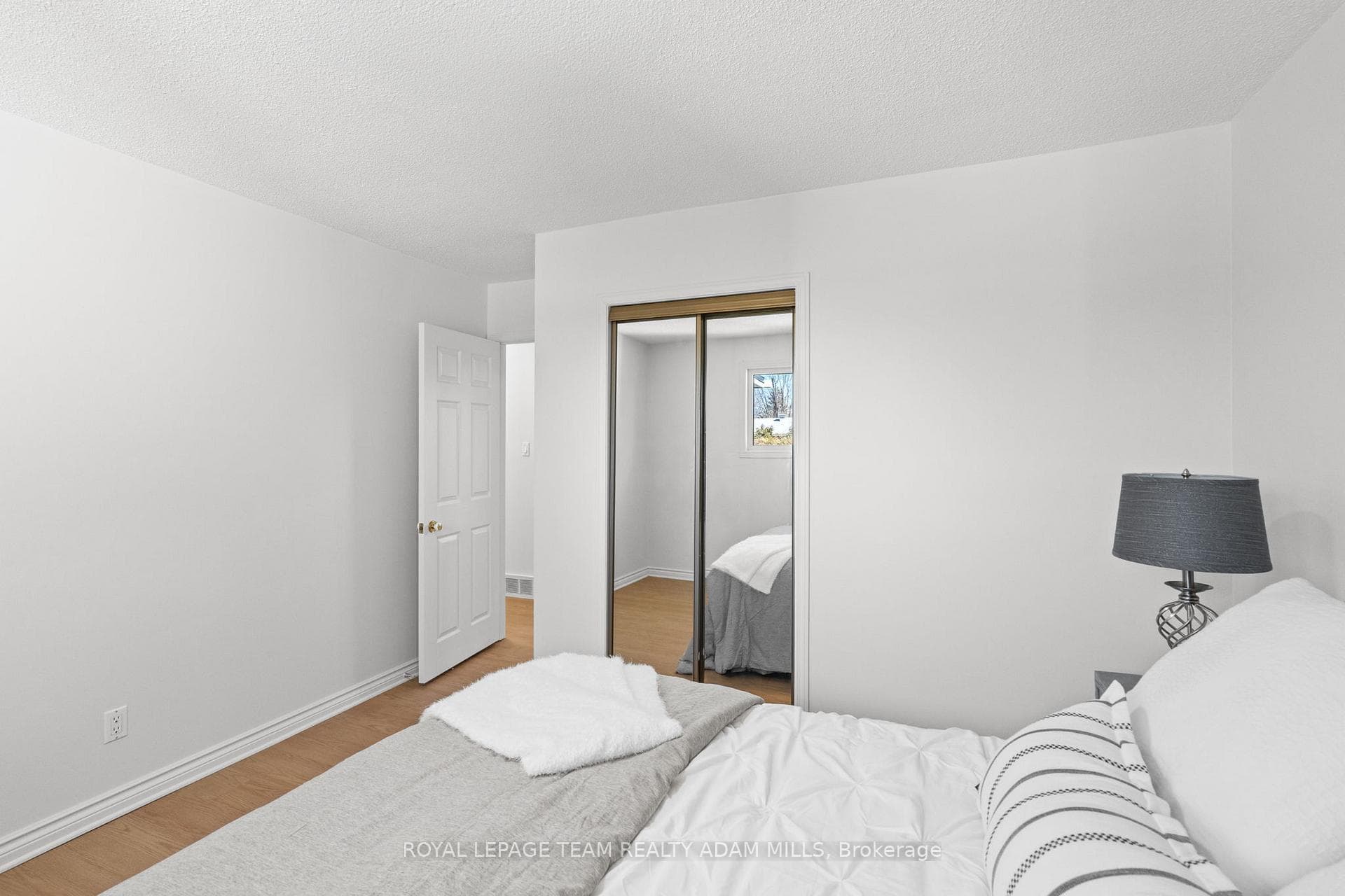 61 Laurie Court photo 18