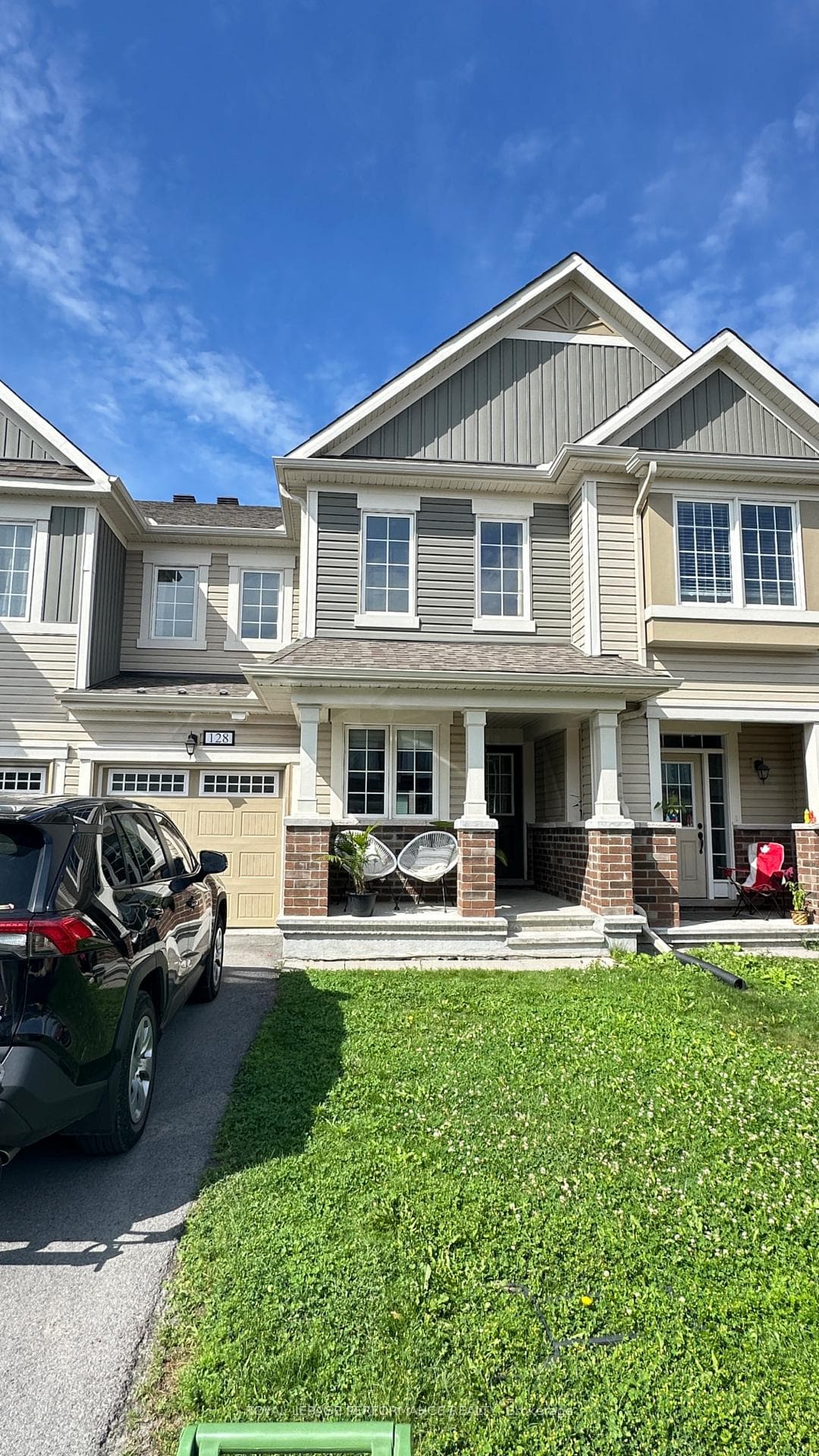 128 Lanceleaf Way photo 2