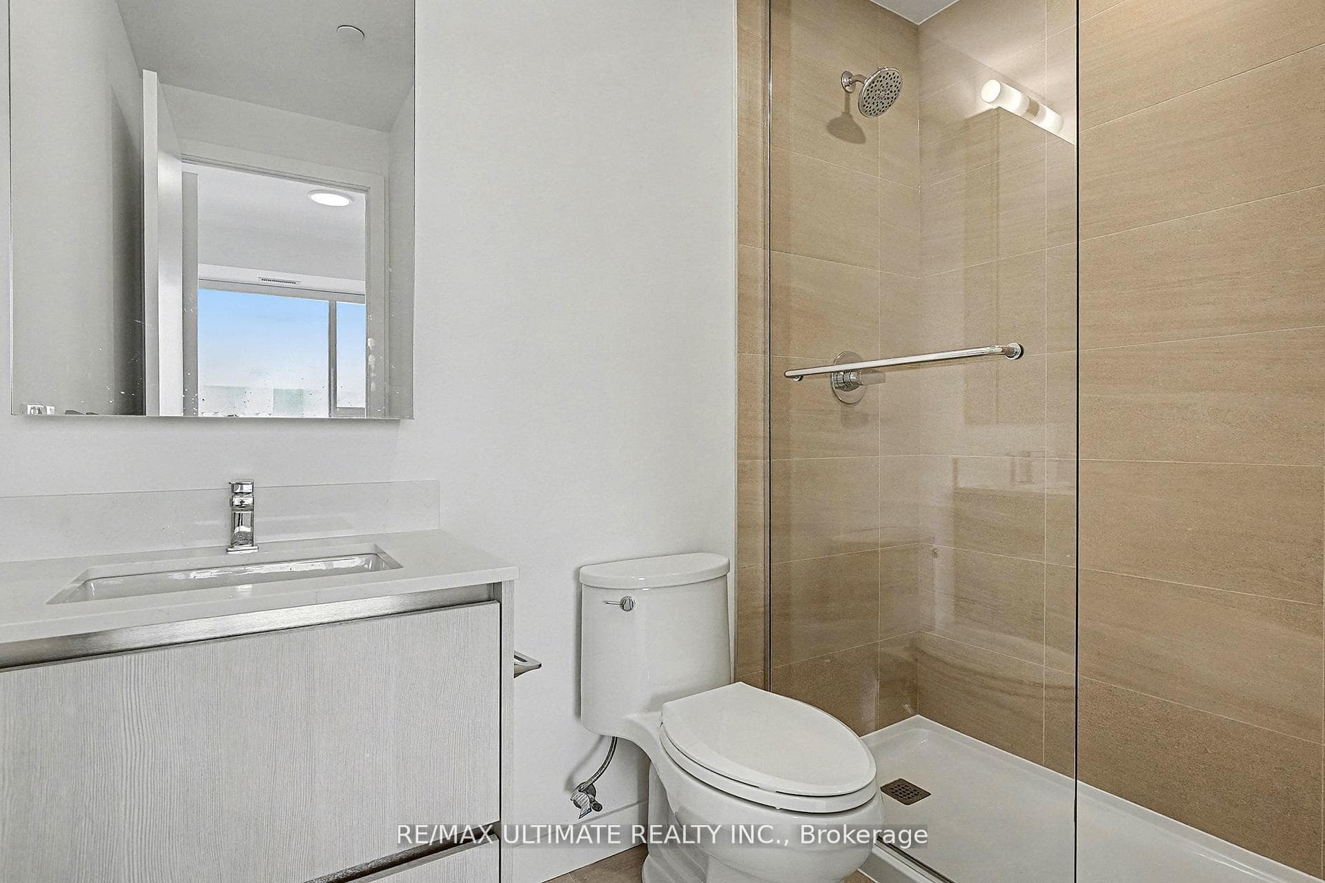 8188 Yonge Street Unit 727 photo 13
