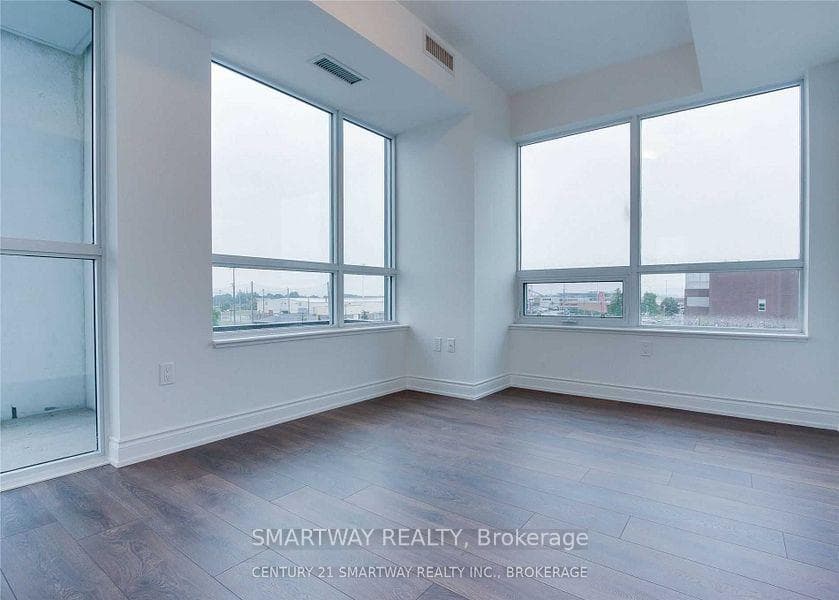 1050 Main Street Unit 321 photo 15