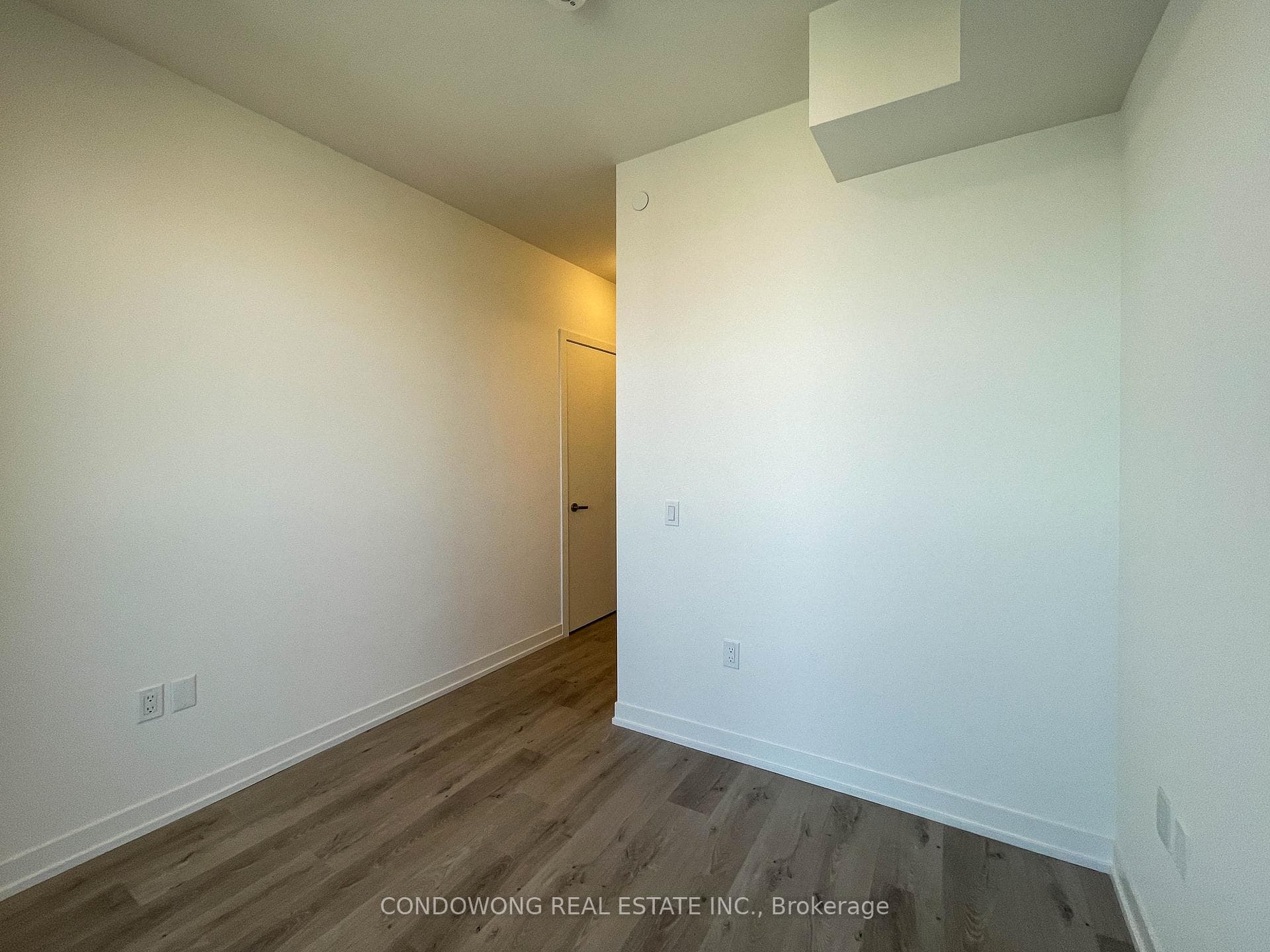 138 Downes Street Unit 5106 photo 13