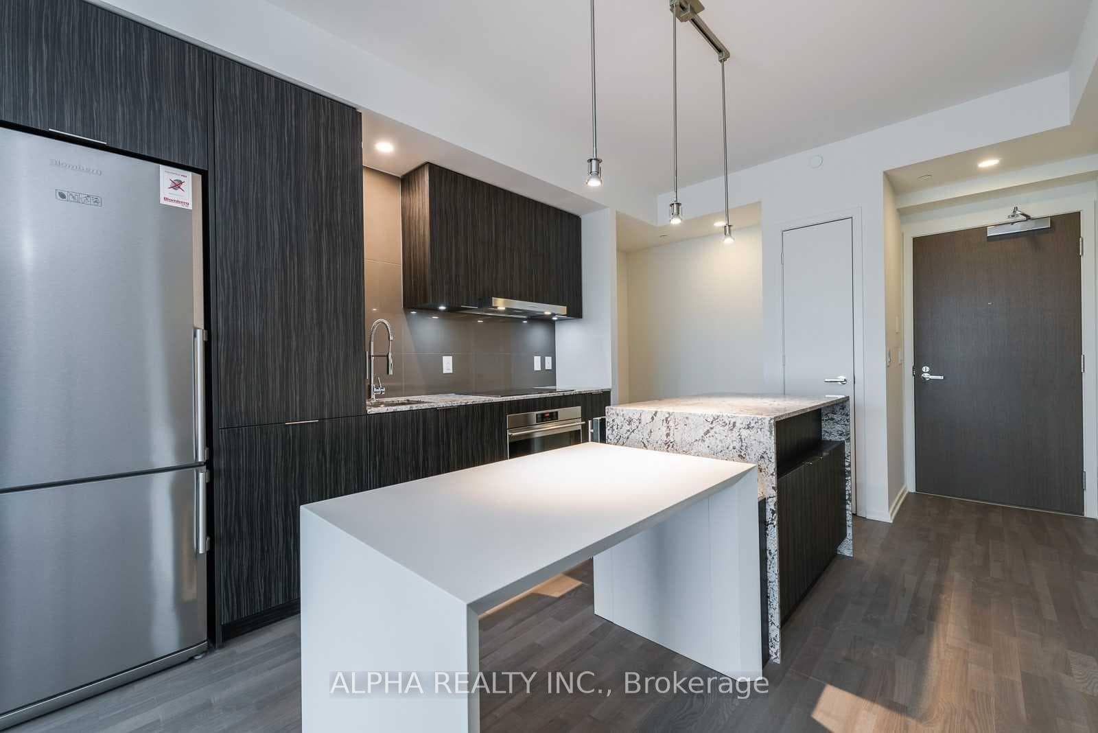 1 Bloor Street Unit 1205 photo 8