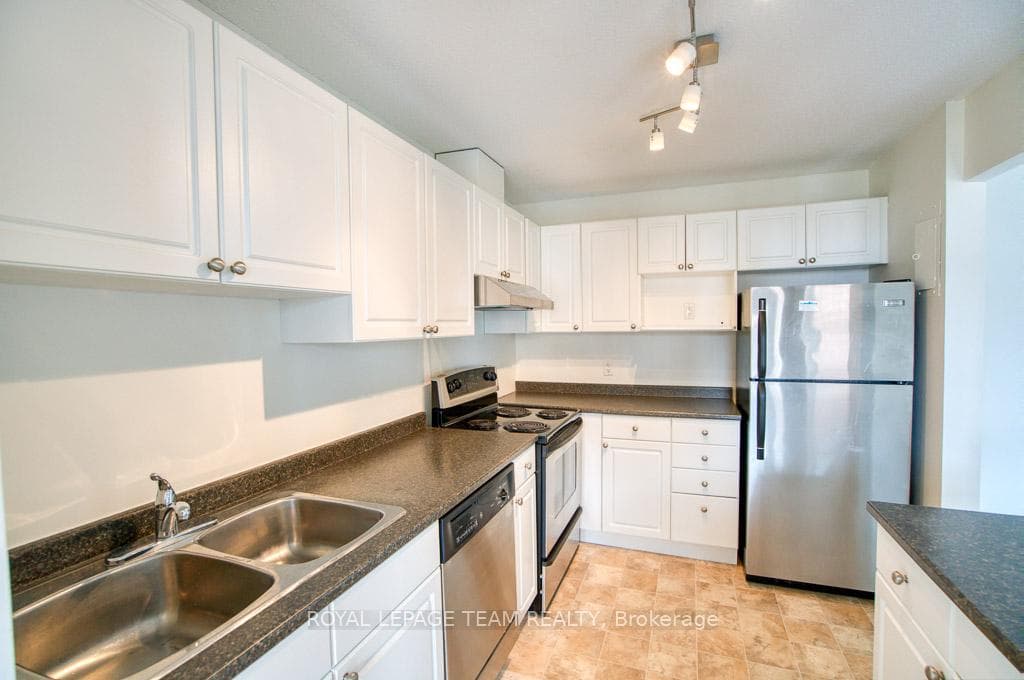1505 Baseline Road Unit 1013 photo 16