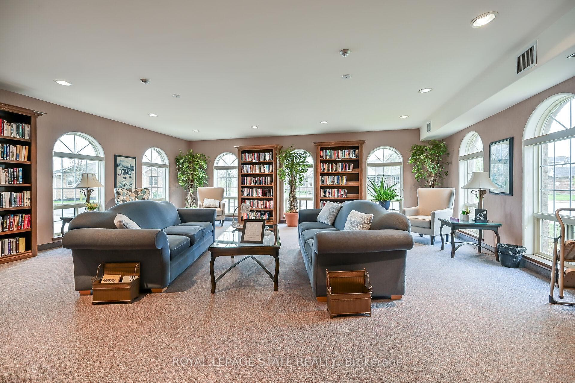 95 Northernbreeze Street photo 41