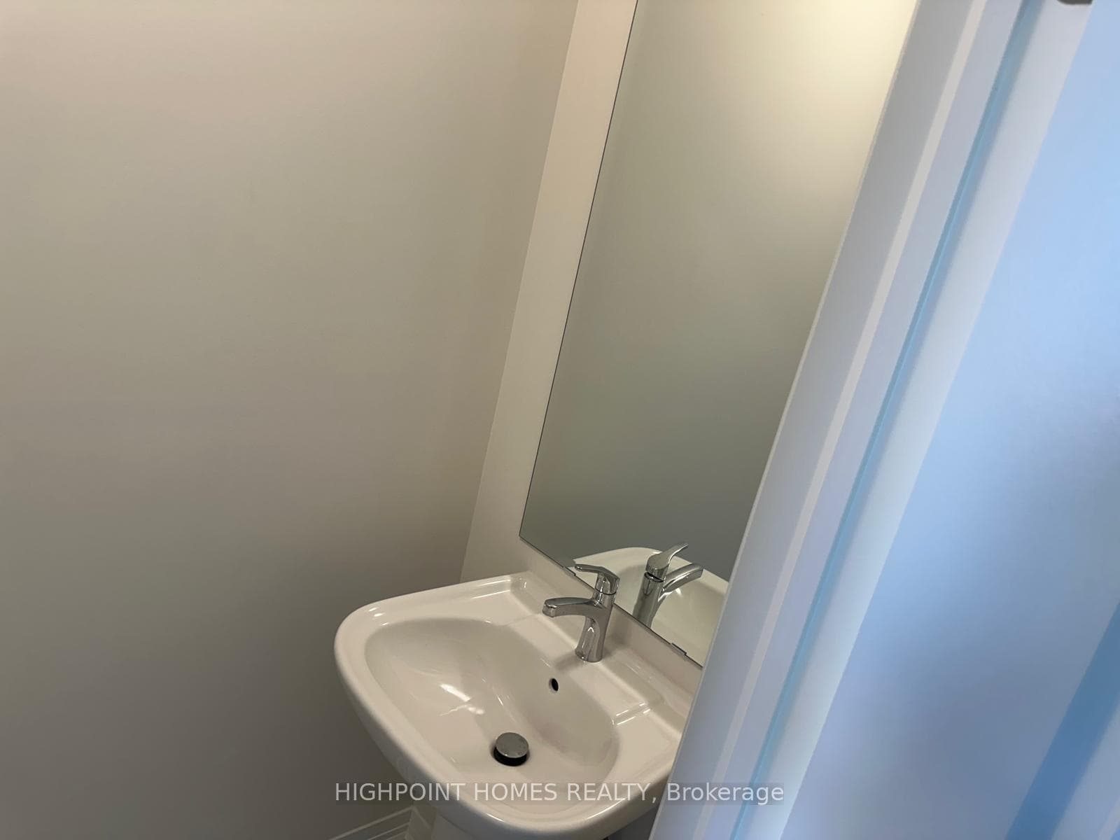 3381 Elsa Storry Avenue photo 44