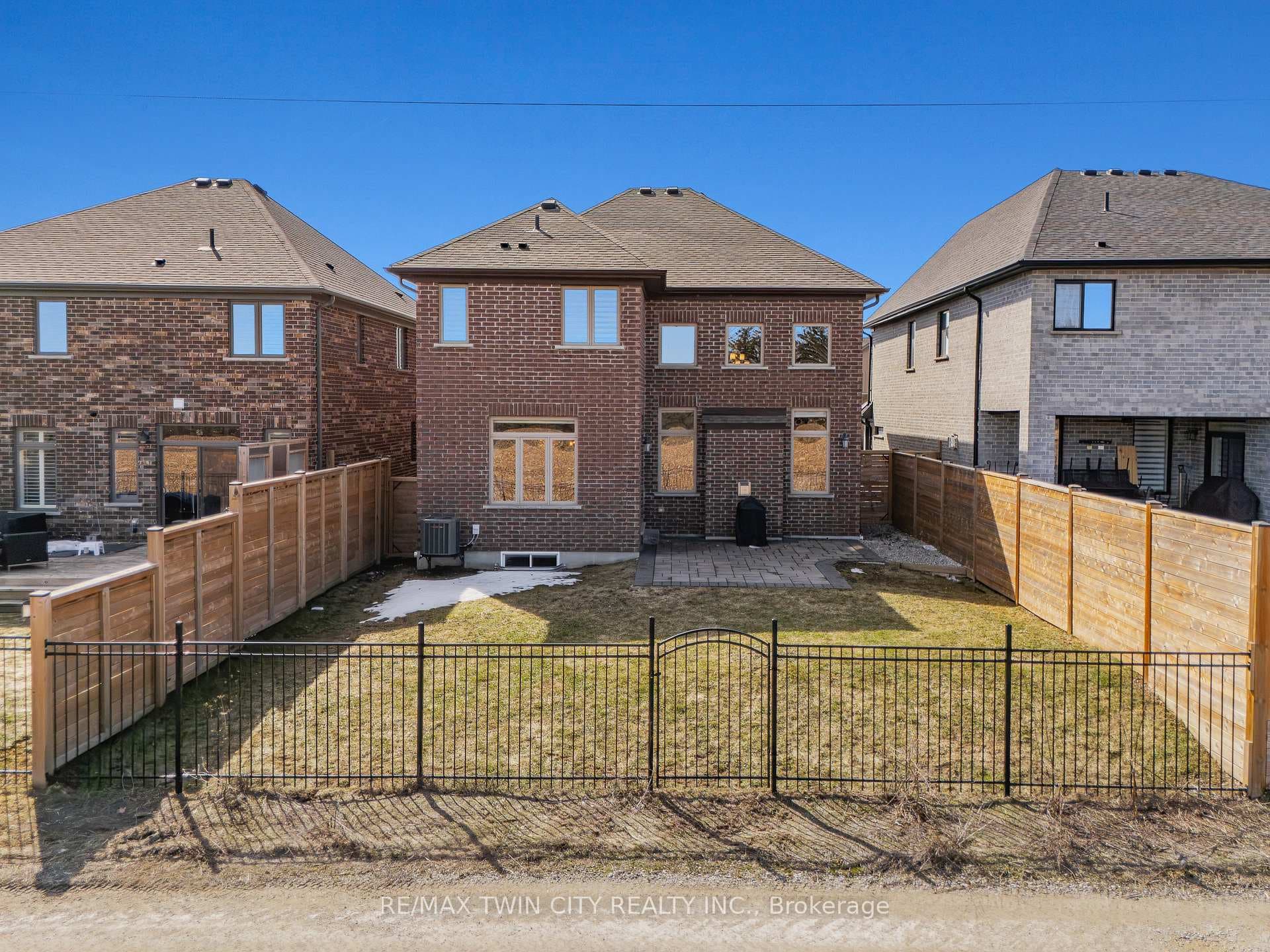 557 Millstream Drive photo 48