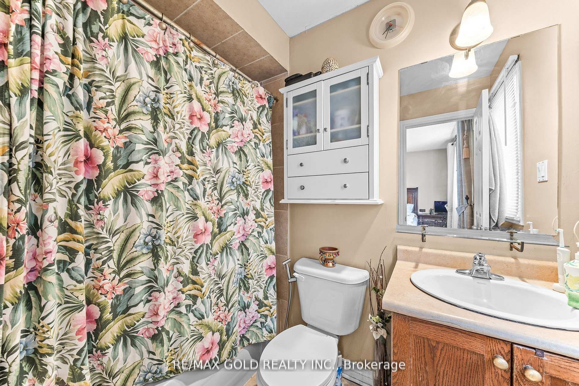 17 Calderstone Road photo 28