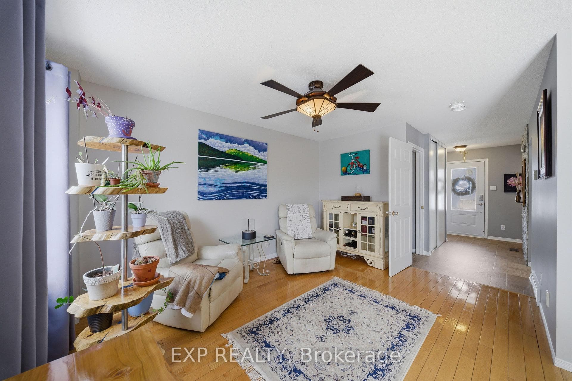 296 BONAVISTA Street photo 10