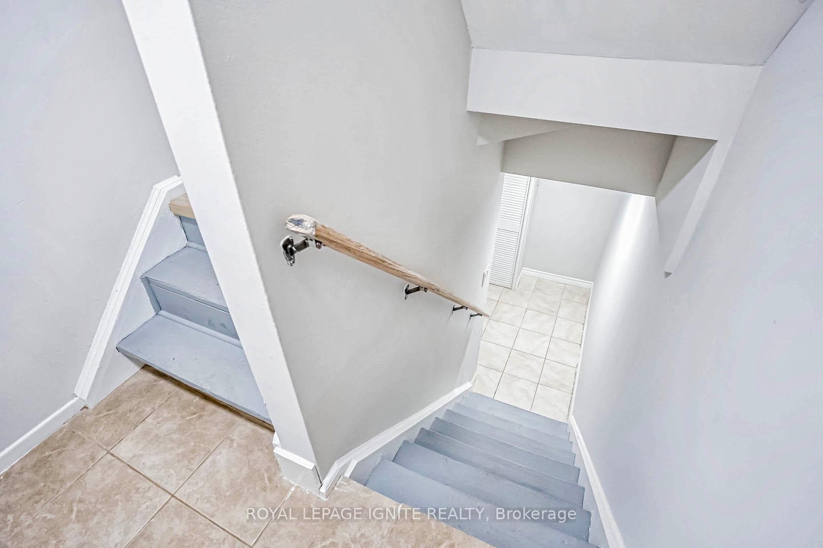 260 John Garland Boulevard Unit 220 photo 16