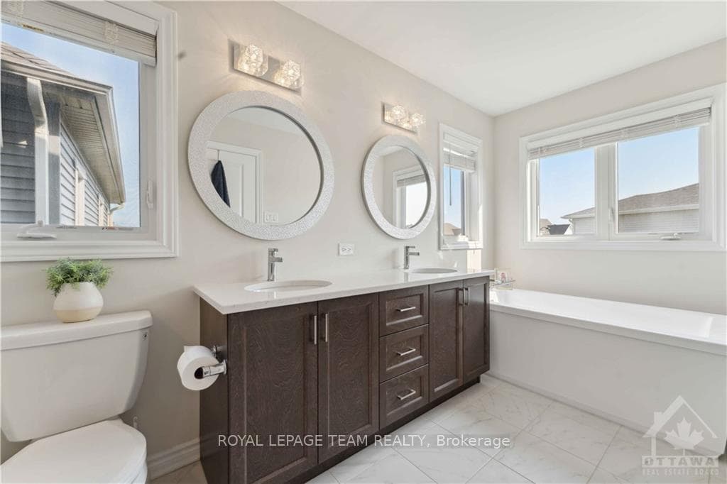 740 BRITTANIC Road photo 17