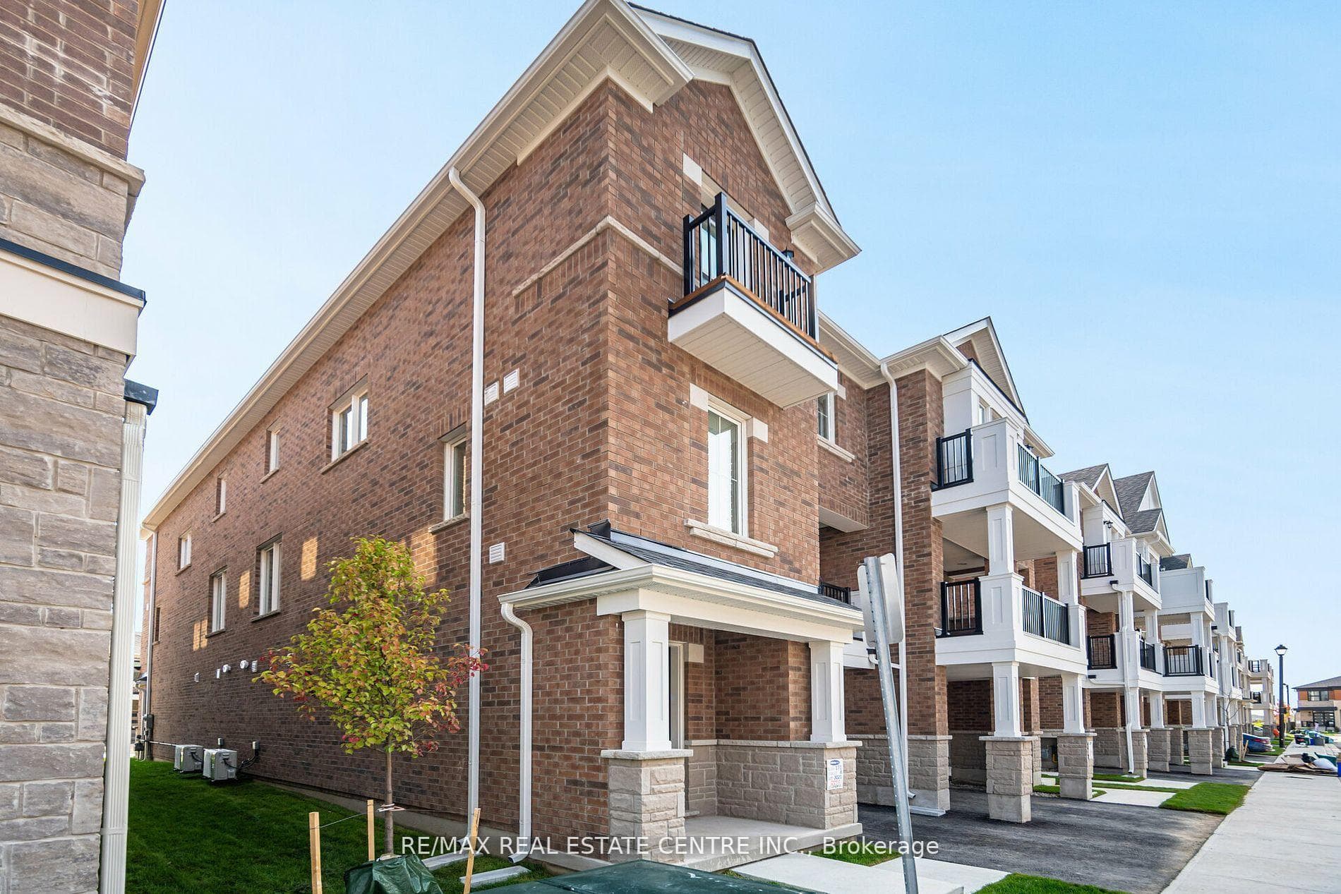 1317 Leriche Way Unit 75 photo 1