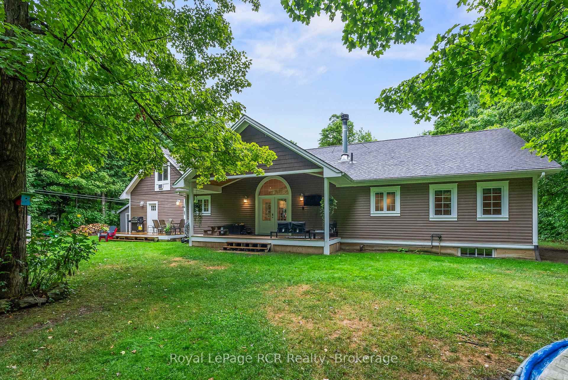 165 Napoleon Street photo 6