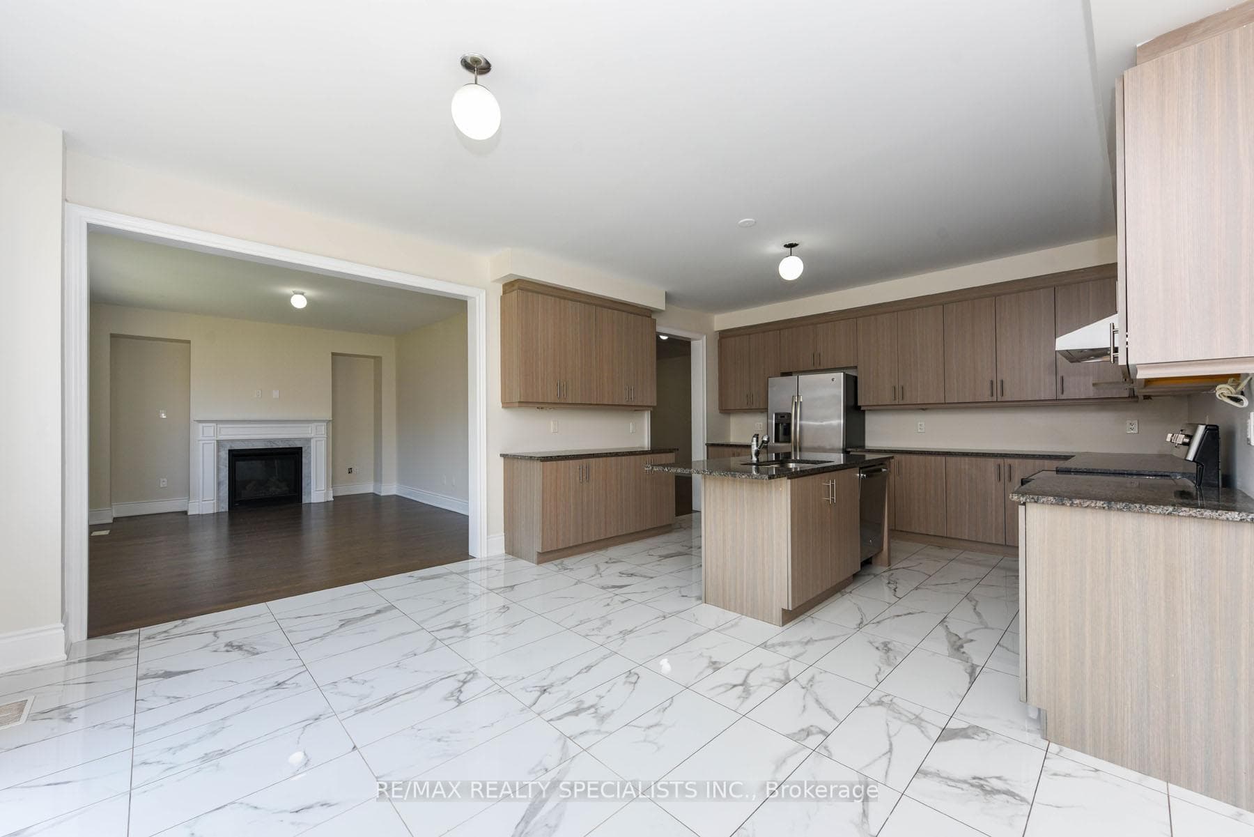 7 Buttonwood Road photo 11