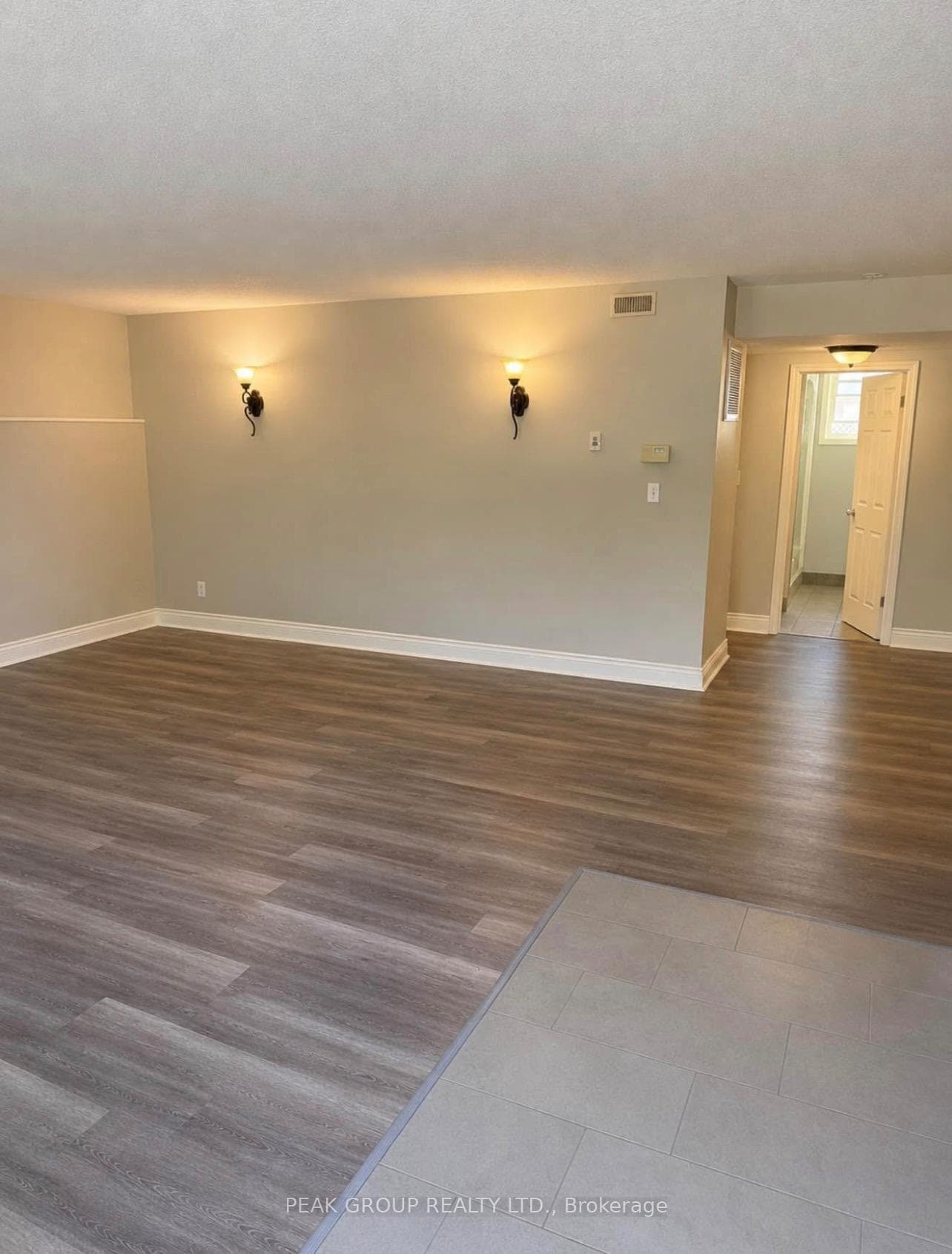 10 Carnegie Lane photo 5