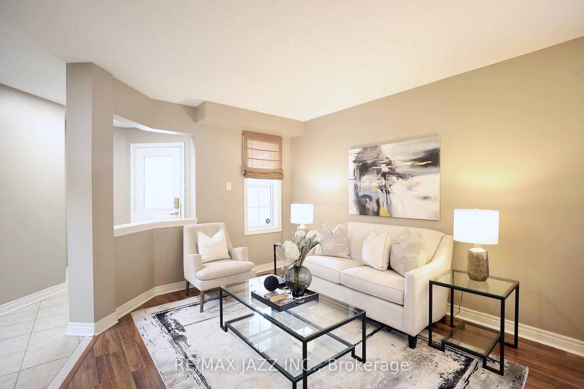 29 Knightsbridge Court photo 2