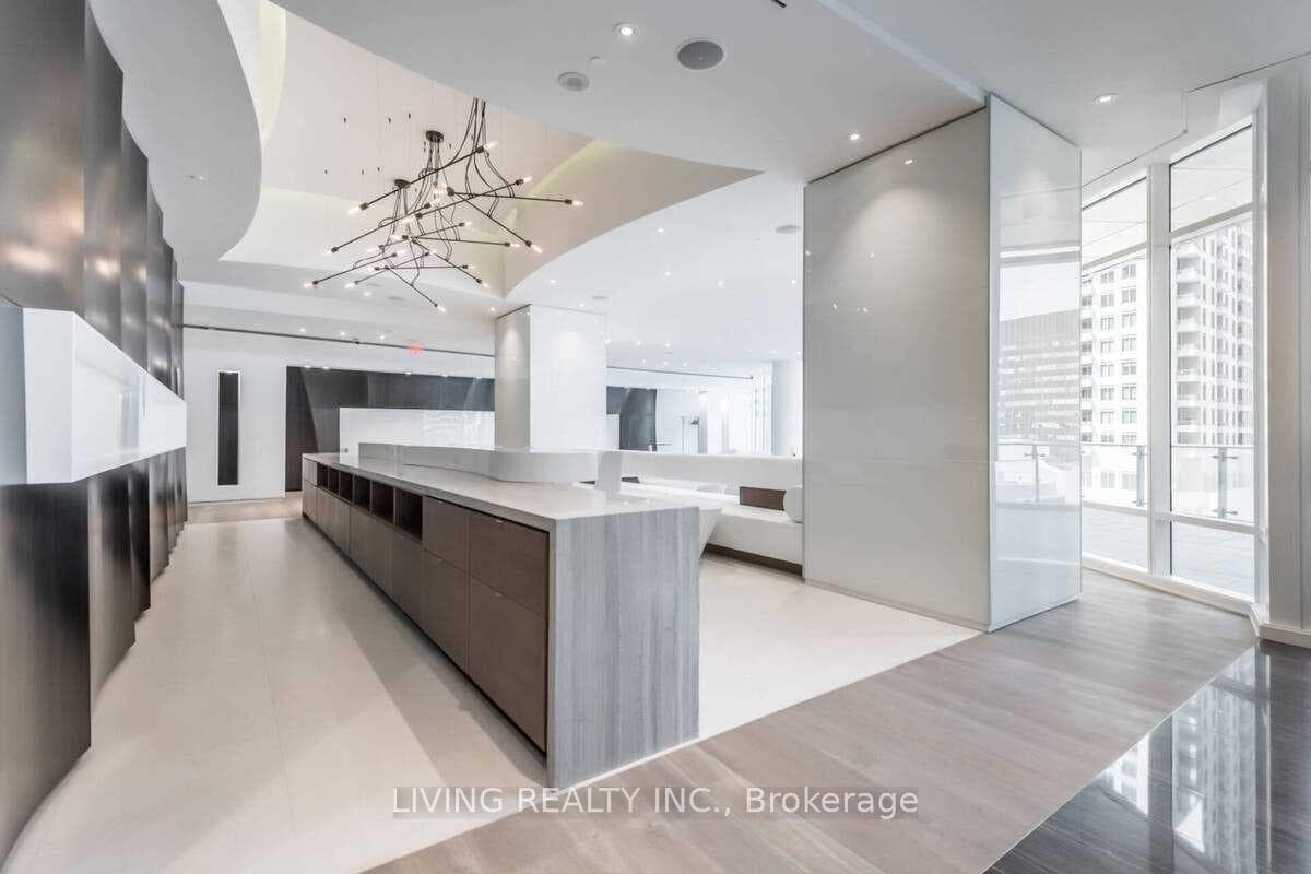 1 Bloor Street Unit 7103 photo 27
