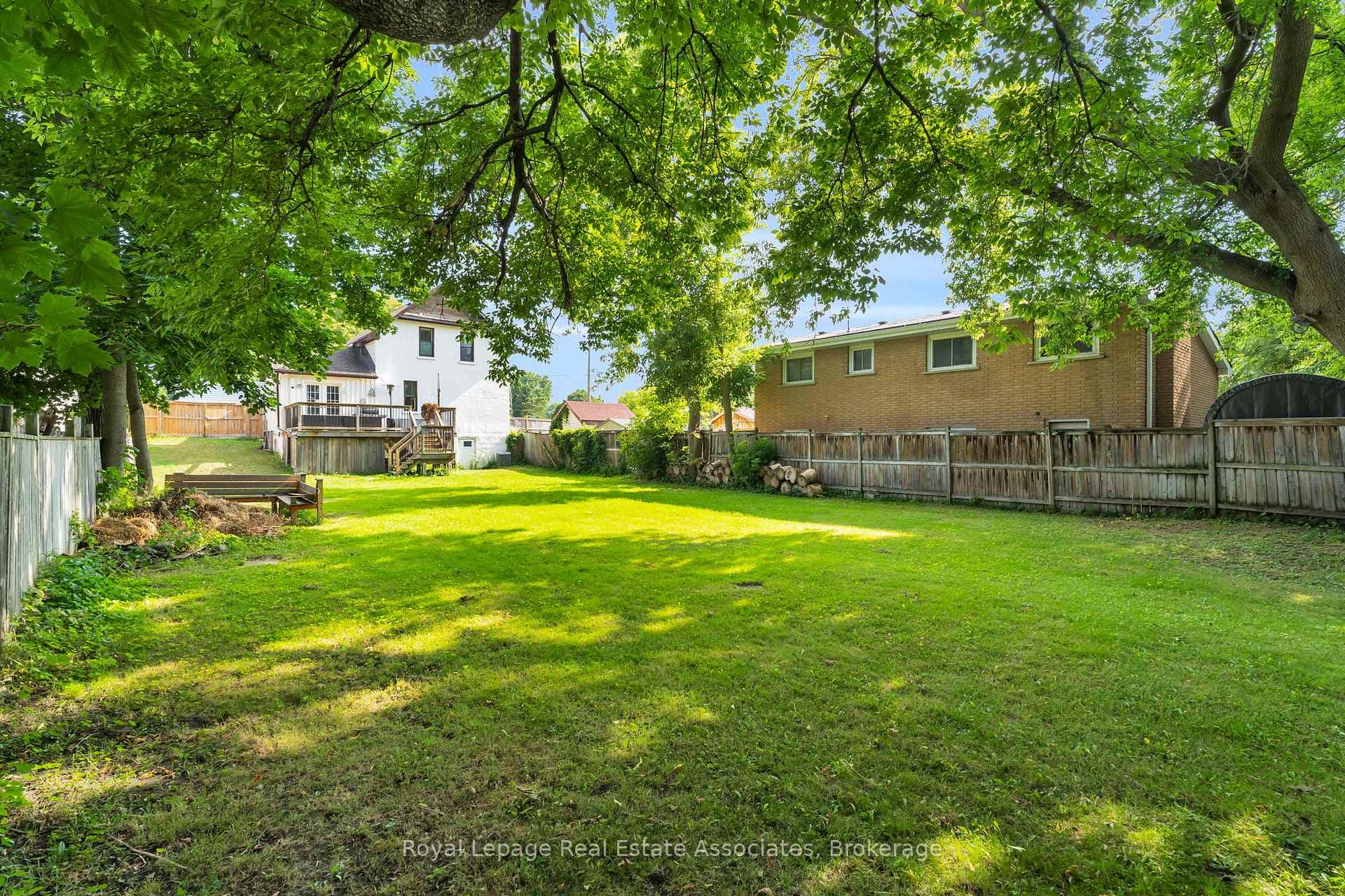 145 Margaret Street photo 30