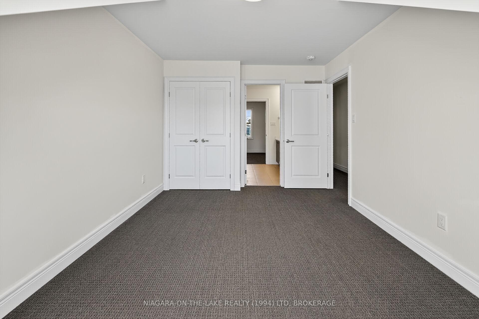 4 Paradise Grove photo 18