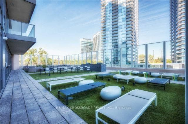 36 Park Lawn Road Unit 1210 photo 8