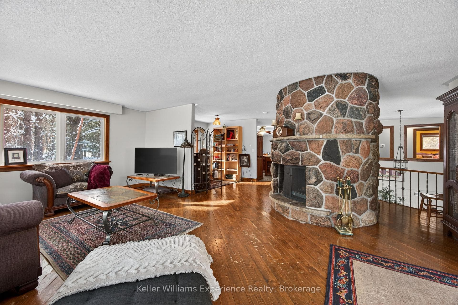 4109 Fairgrounds Road photo 6