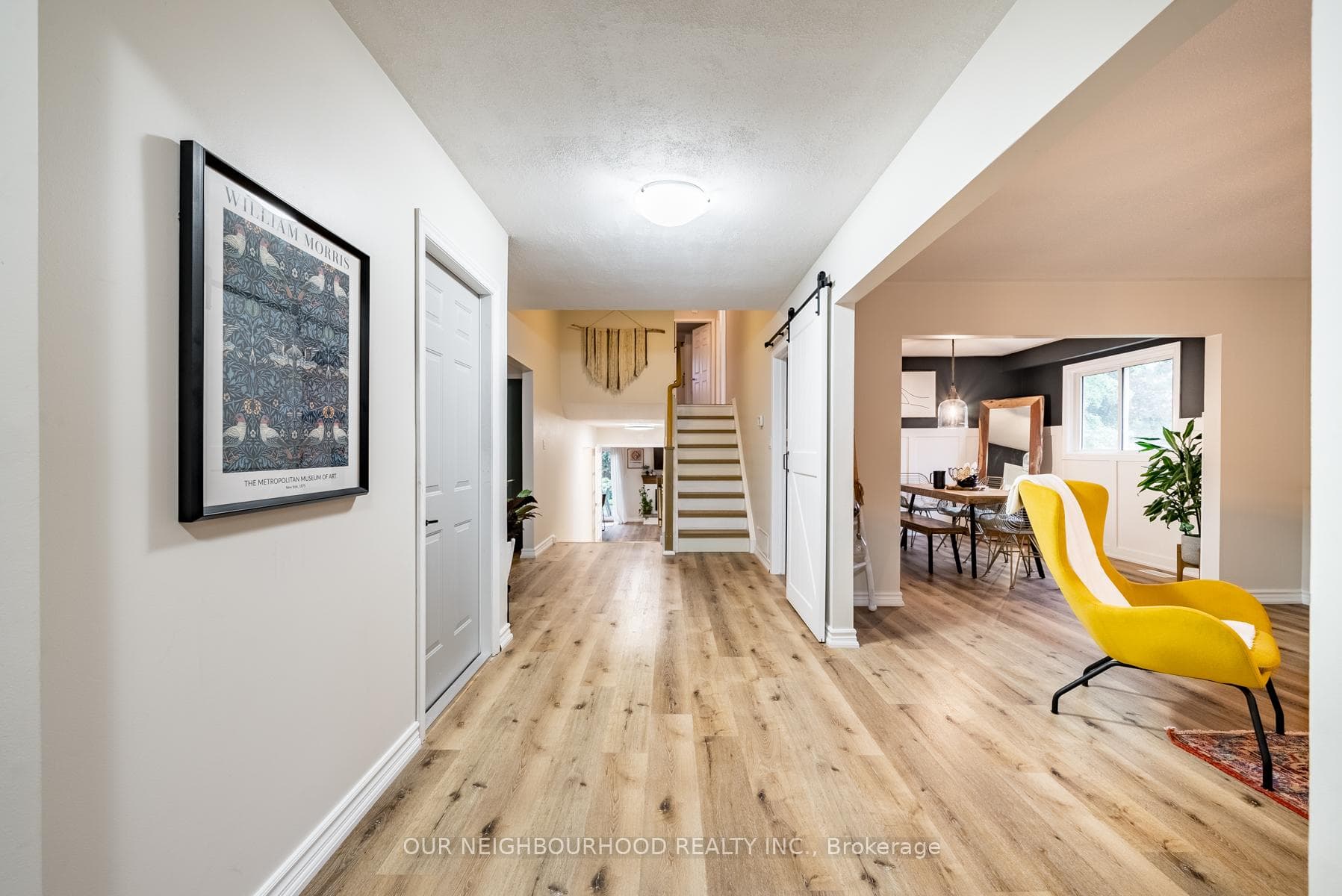 742 Westwood Drive photo 4