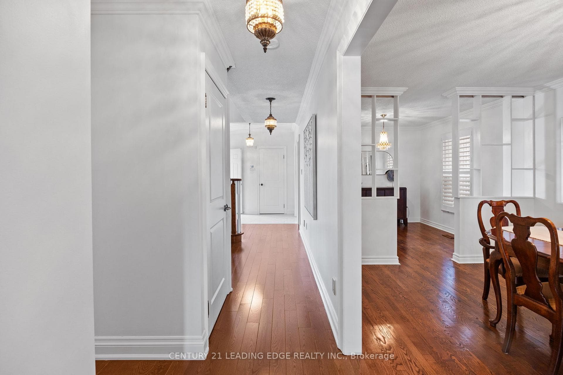 211 Hupfield Trail photo 13