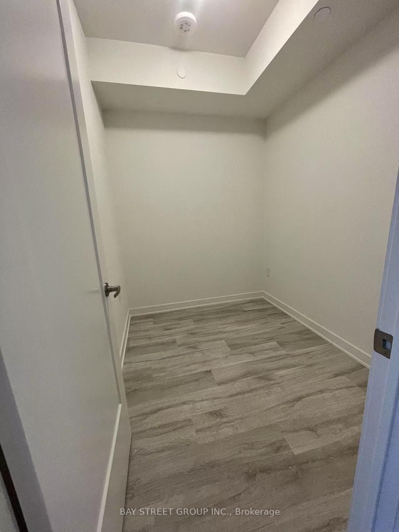 60 Princess Street Unit LPH1820 photo 7