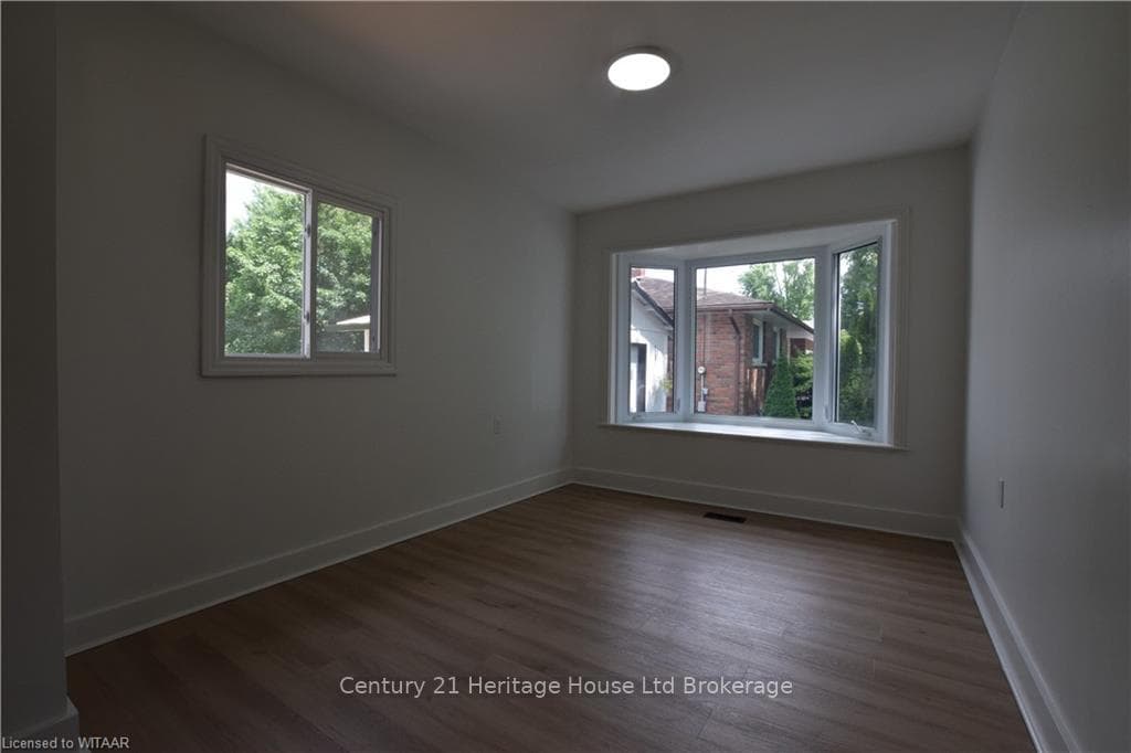 15 CEDAR Street photo 8