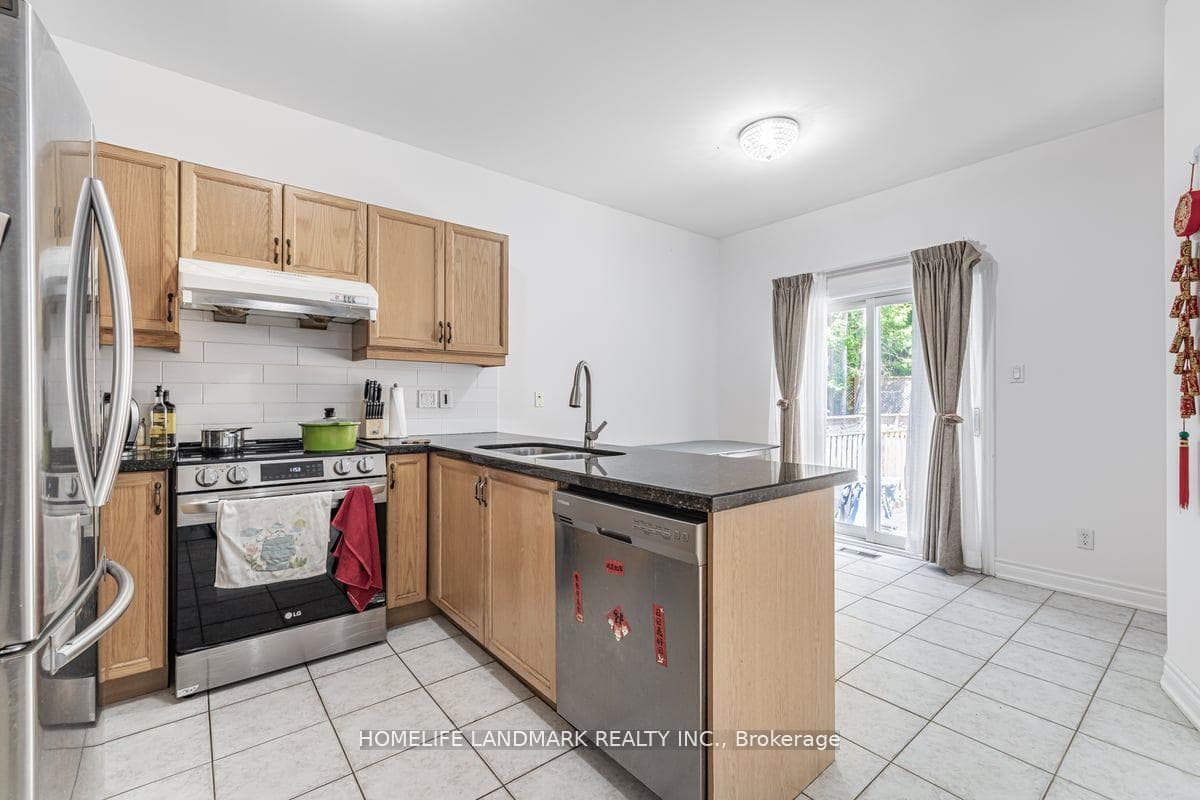 56 Loredana Court photo 7