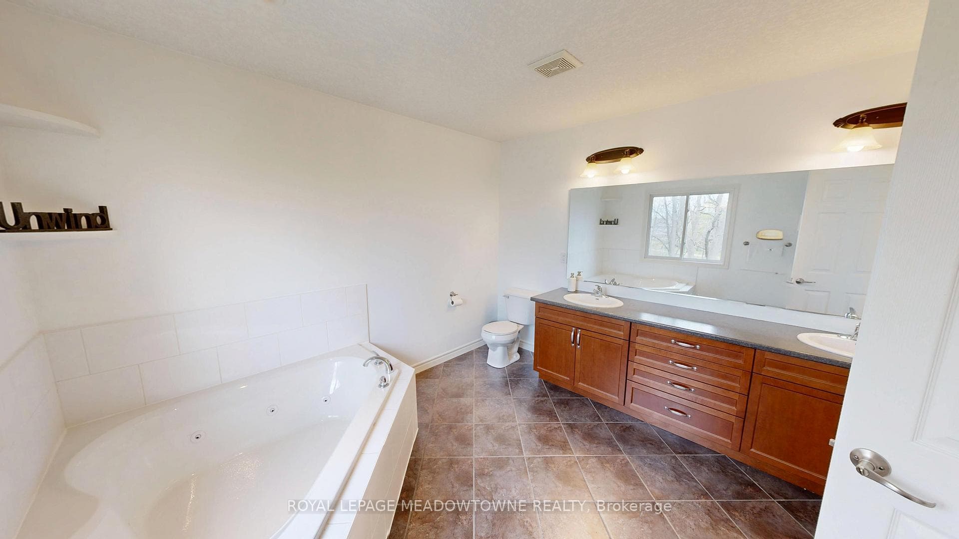 30 Jacklin Court photo 25