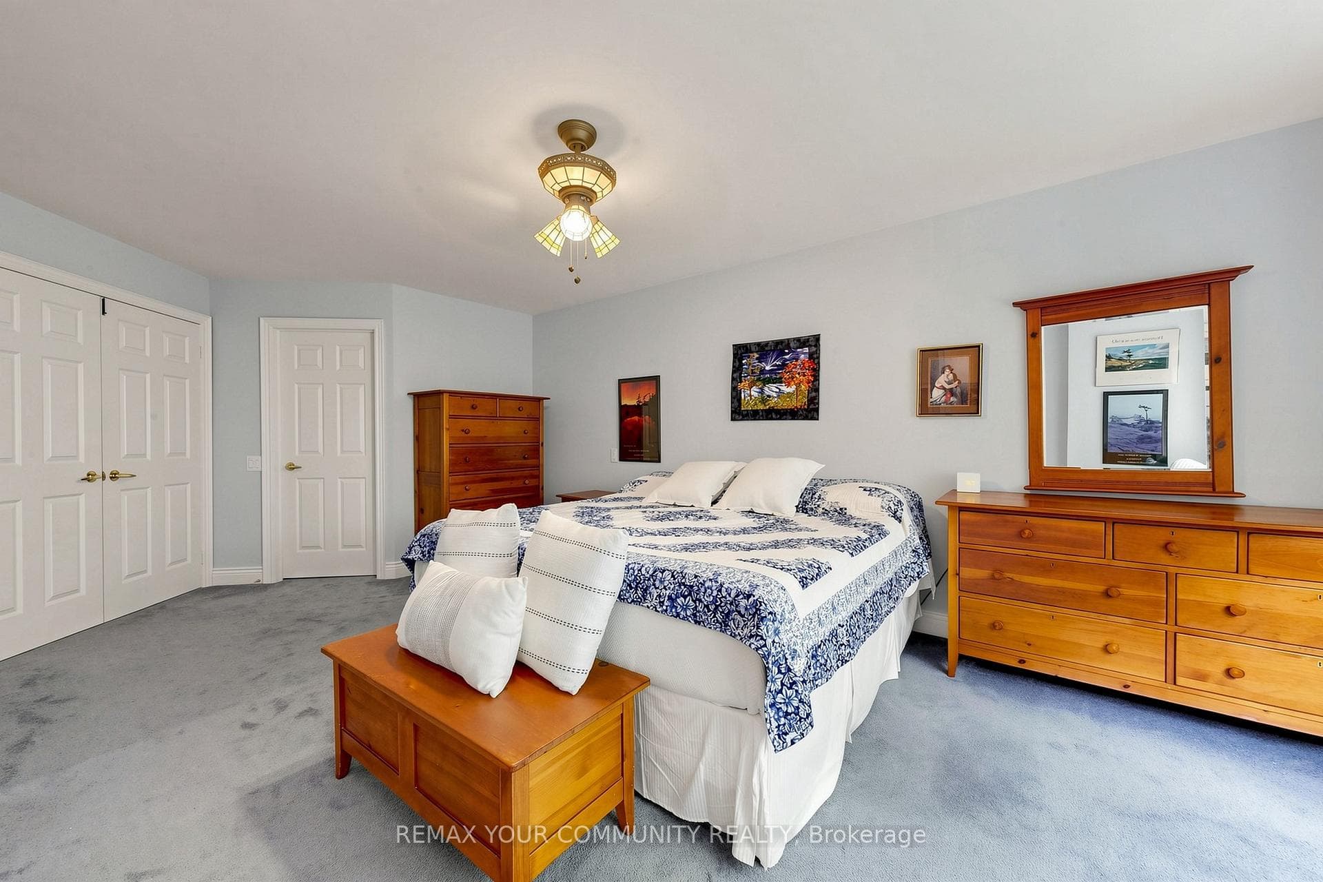 104 Westbury Court photo 26