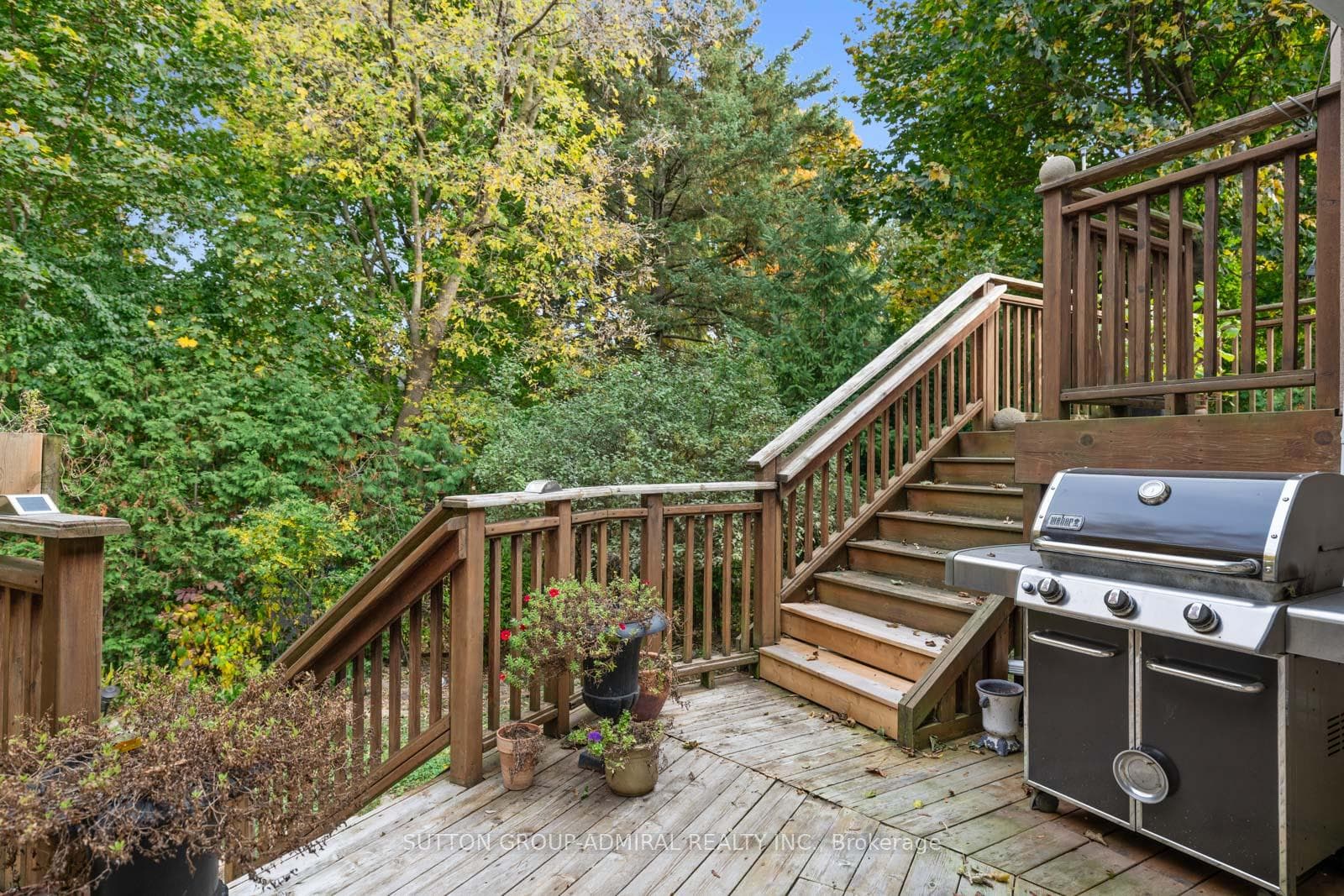 119 Evahill Crescent photo 33