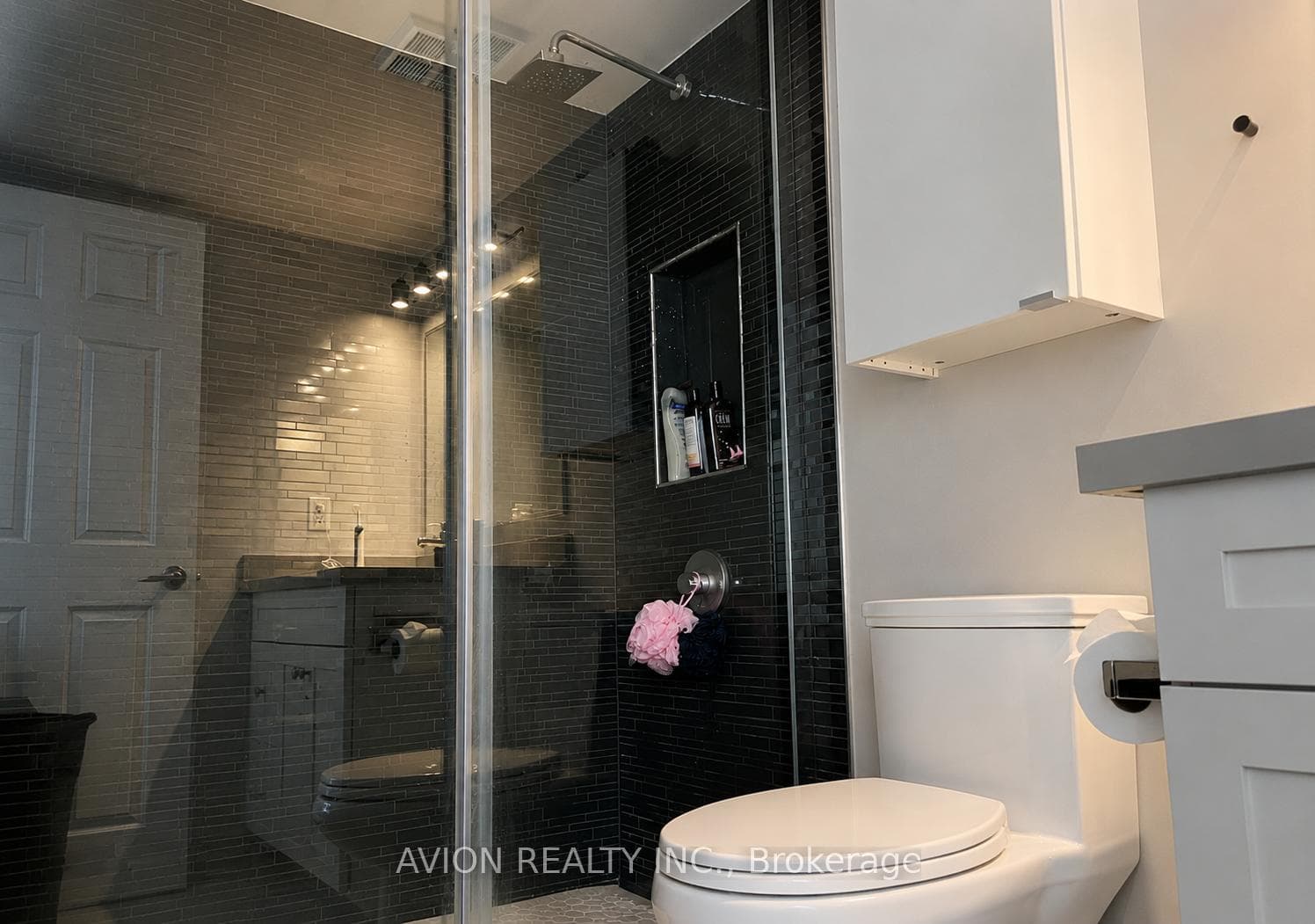 230 Queens Quay Unit 1526 photo 10