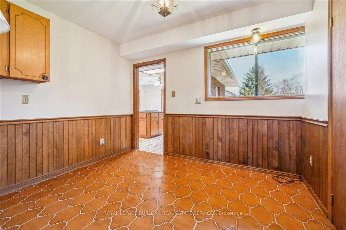 1 Westview Crescent photo 10