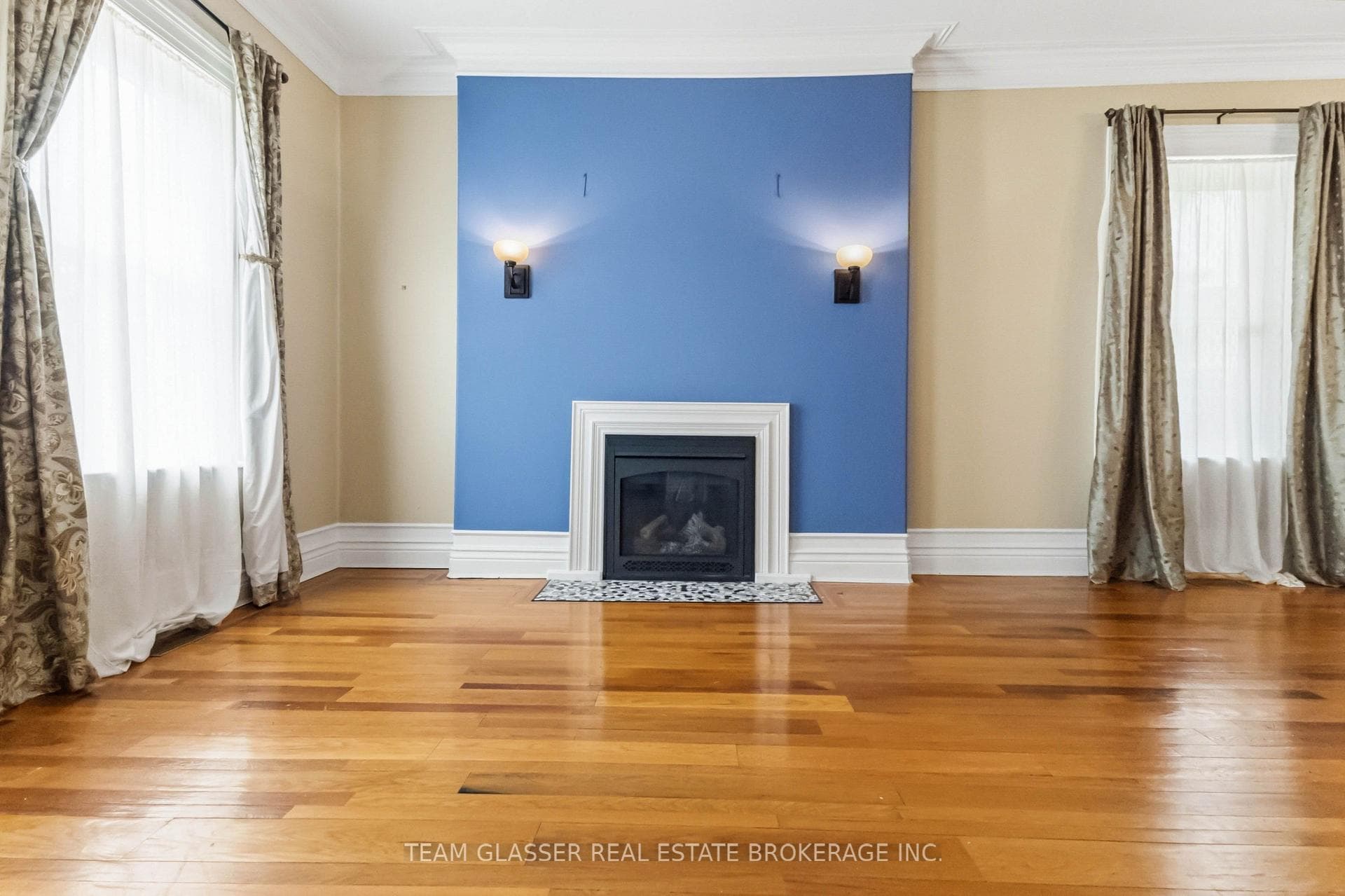 510 Dufferin Avenue photo 11