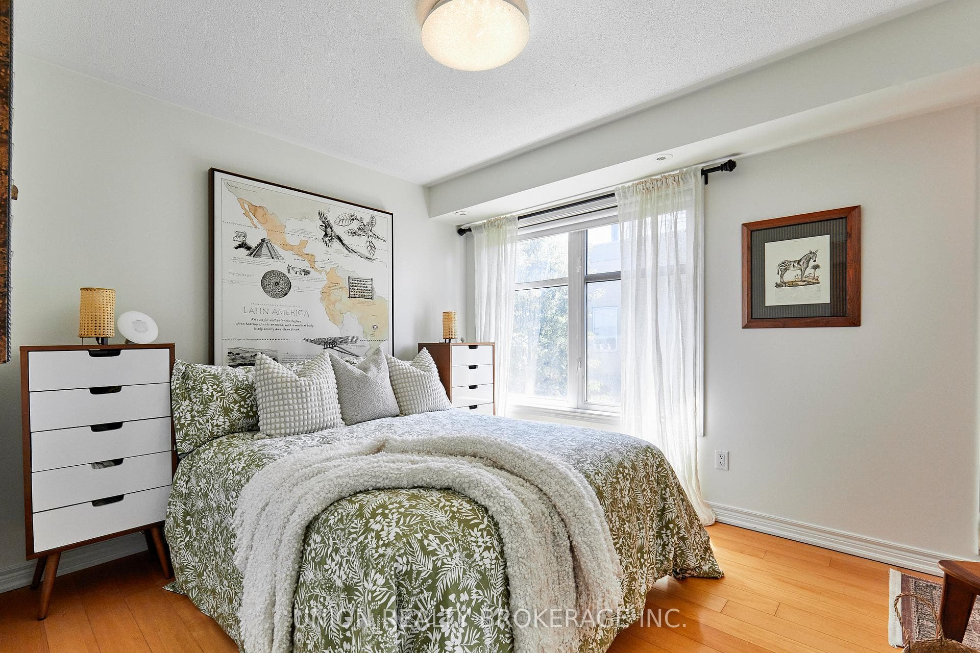 1496 Victoria Park Avenue Unit 256 photo 17