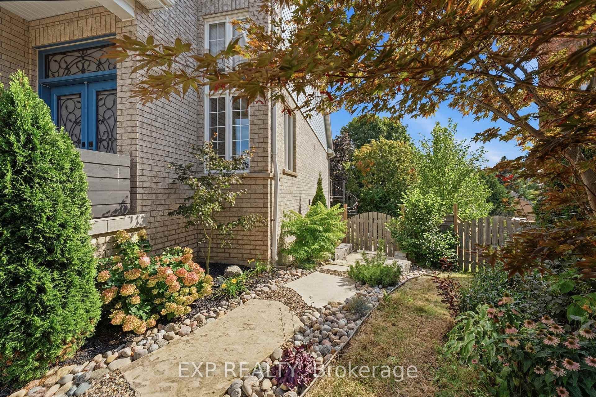 7 Brenner Court photo 40
