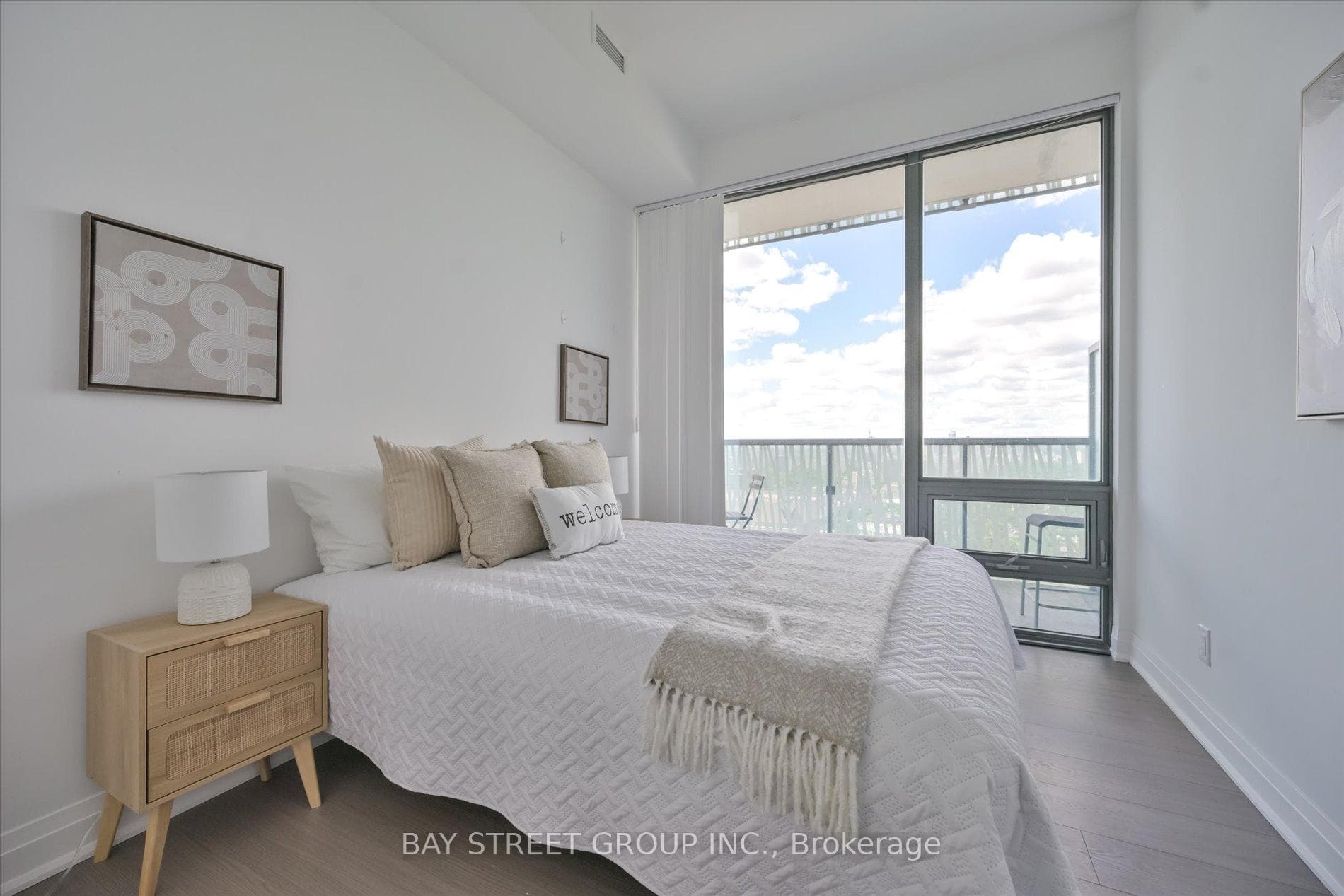 50 Charles Street Unit LPH4706 photo 1